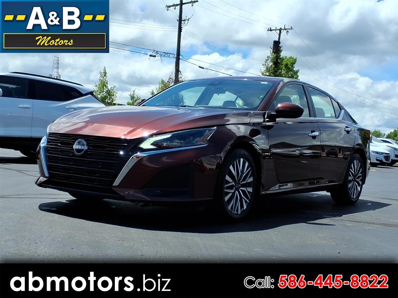 Nissan Altima  2024