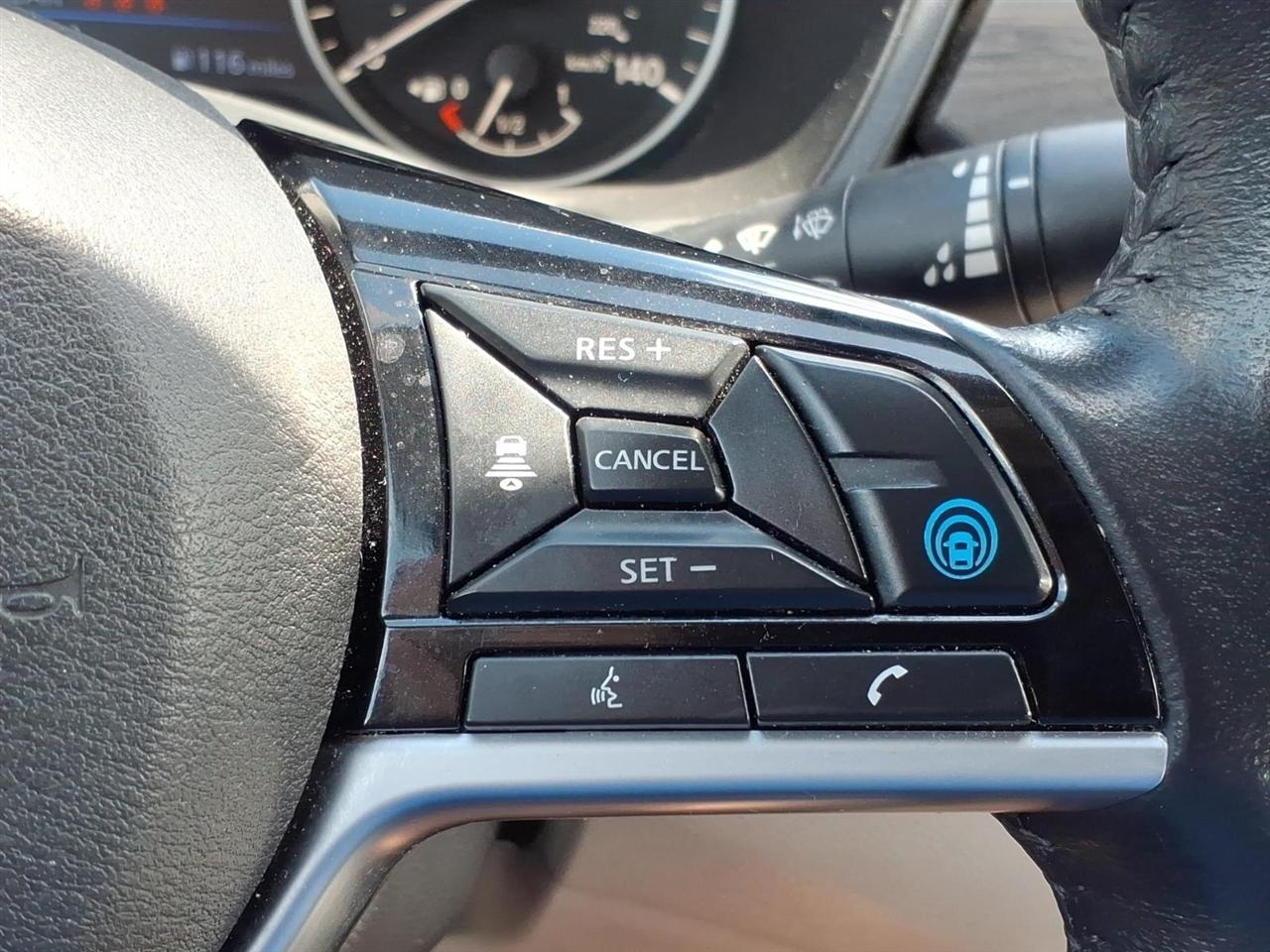 Nissan Altima  2024