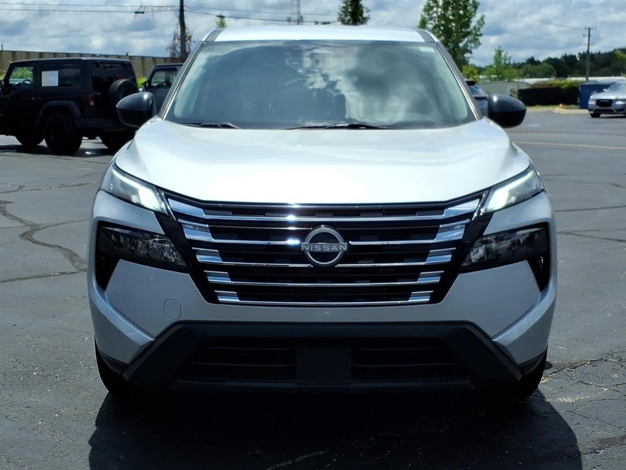 Nissan Rogue  2024