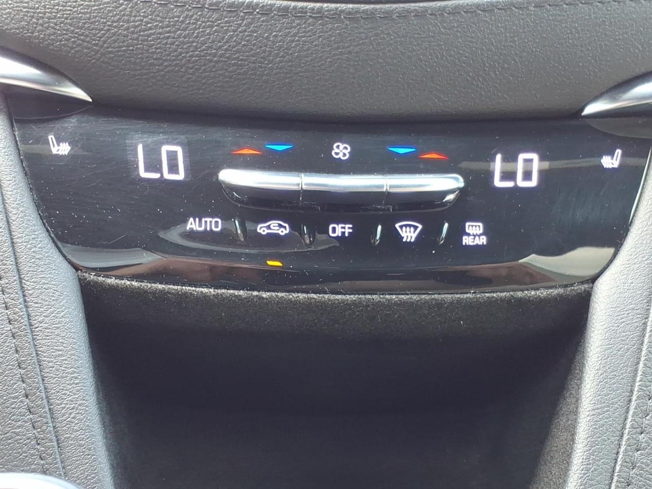 Cadillac XT5  2018