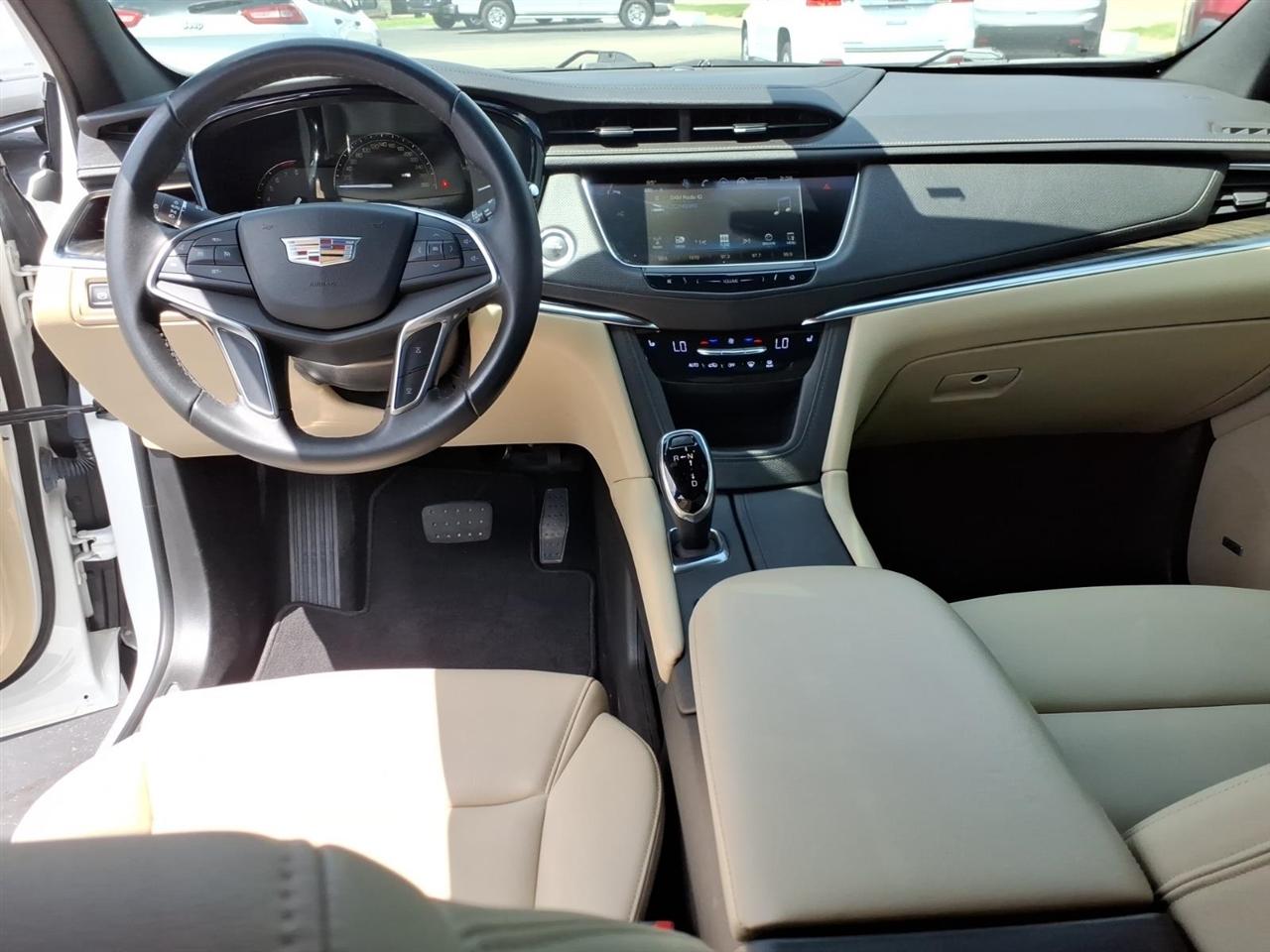 Cadillac XT5  2018