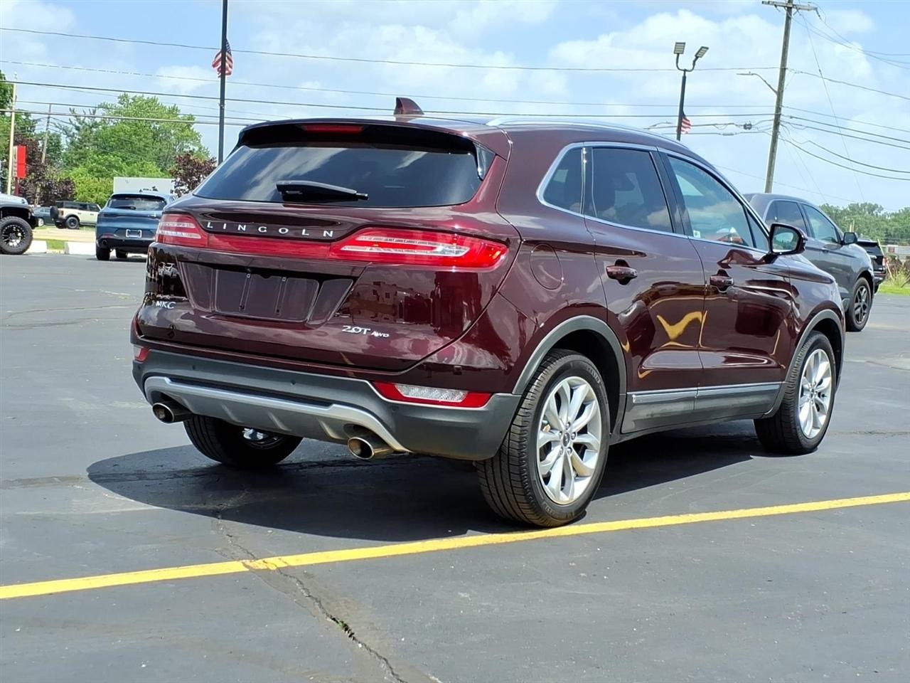 Lincoln MKC  2017