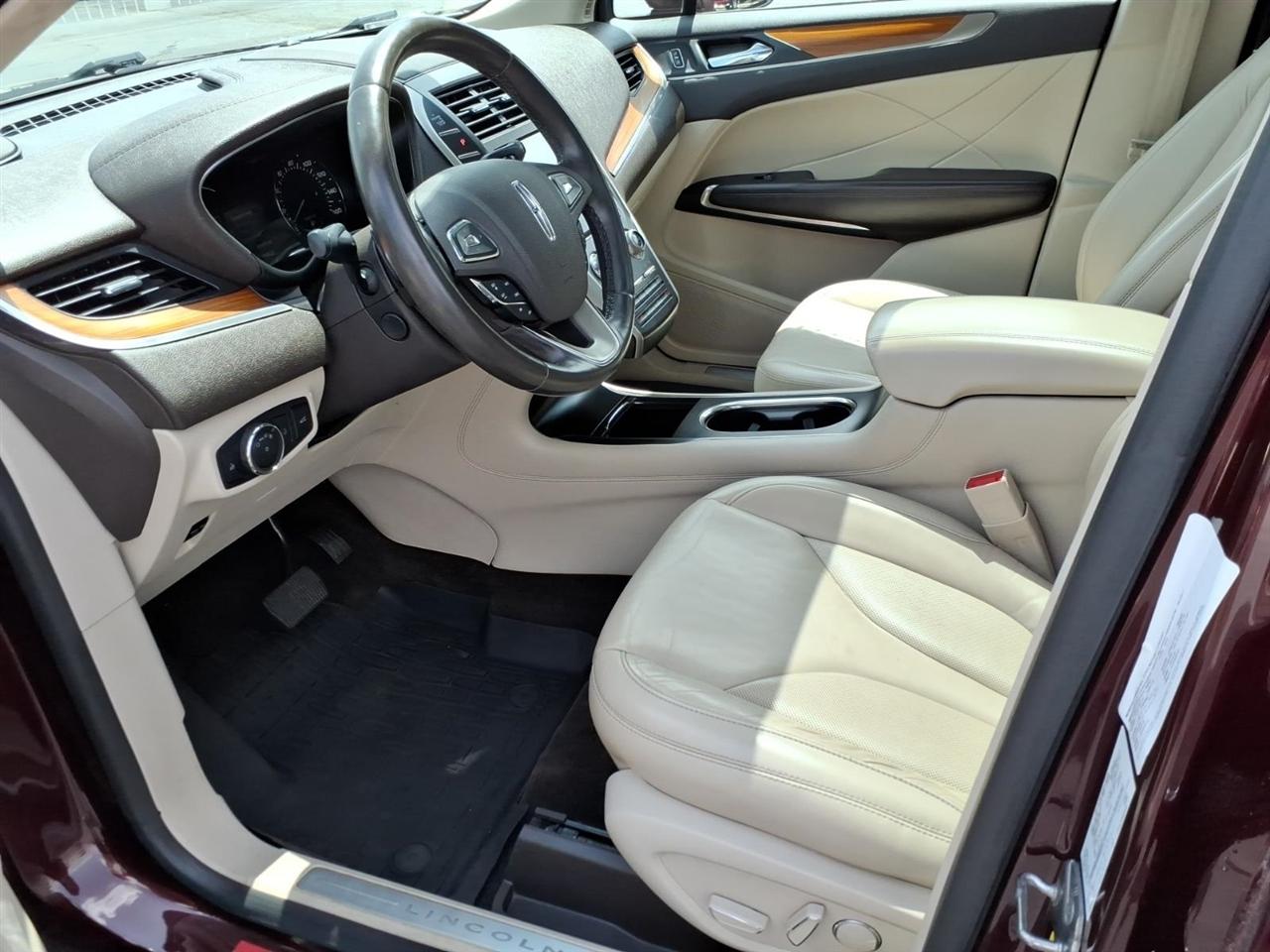 Lincoln MKC  2017