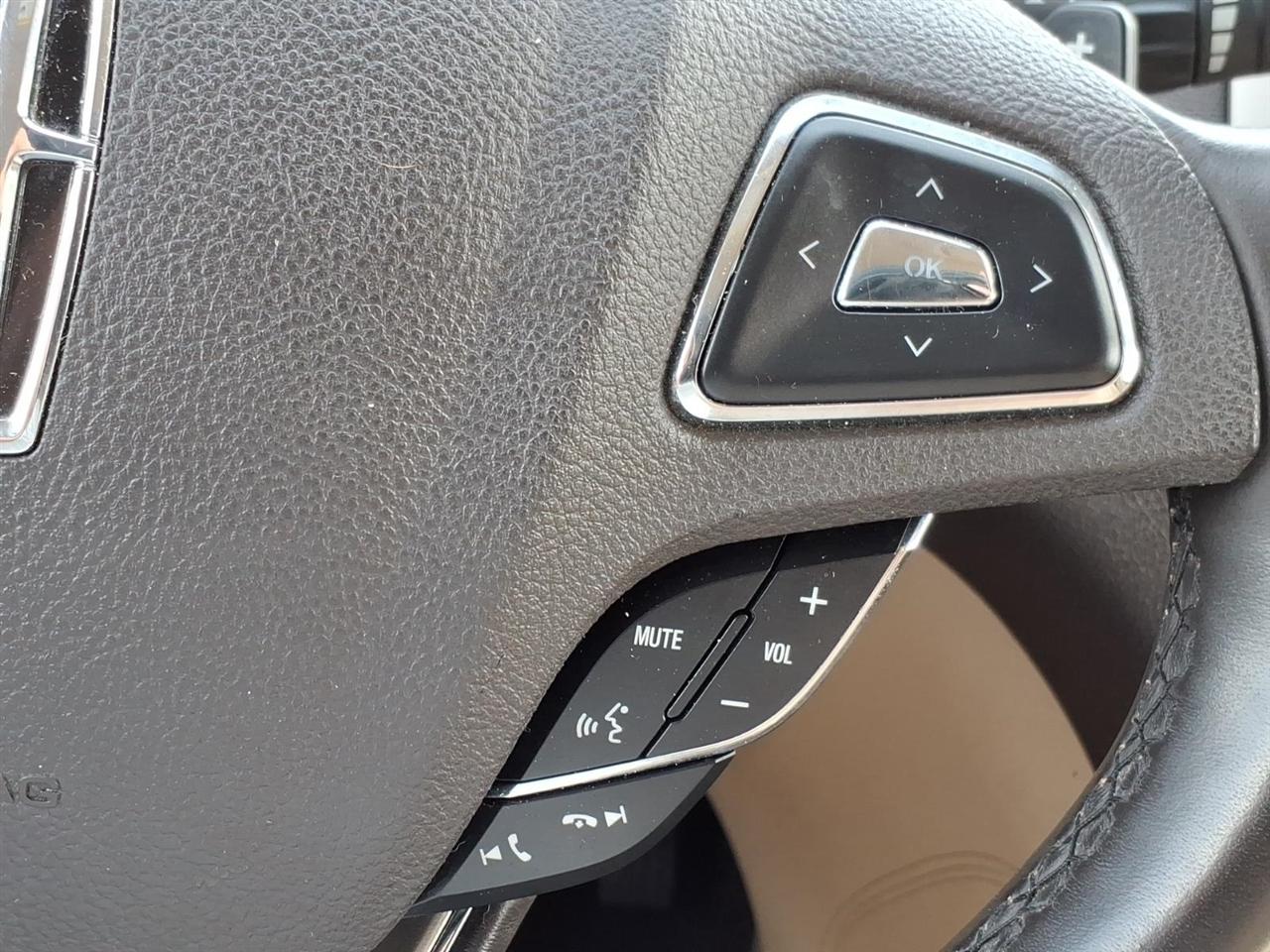 Lincoln MKC  2017