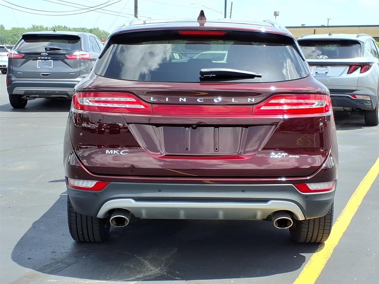 Lincoln MKC  2017