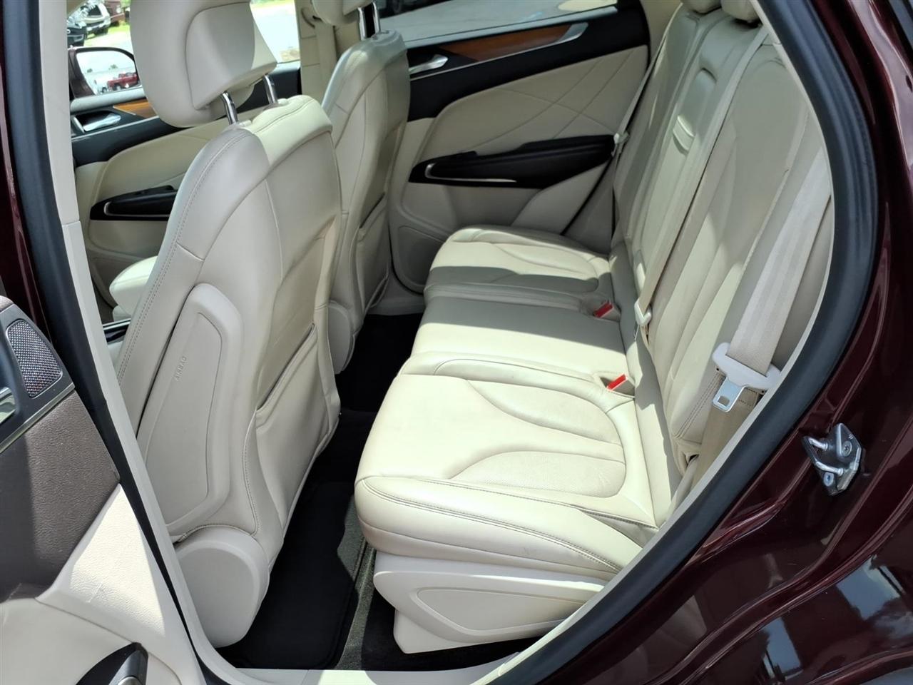 Lincoln MKC  2017