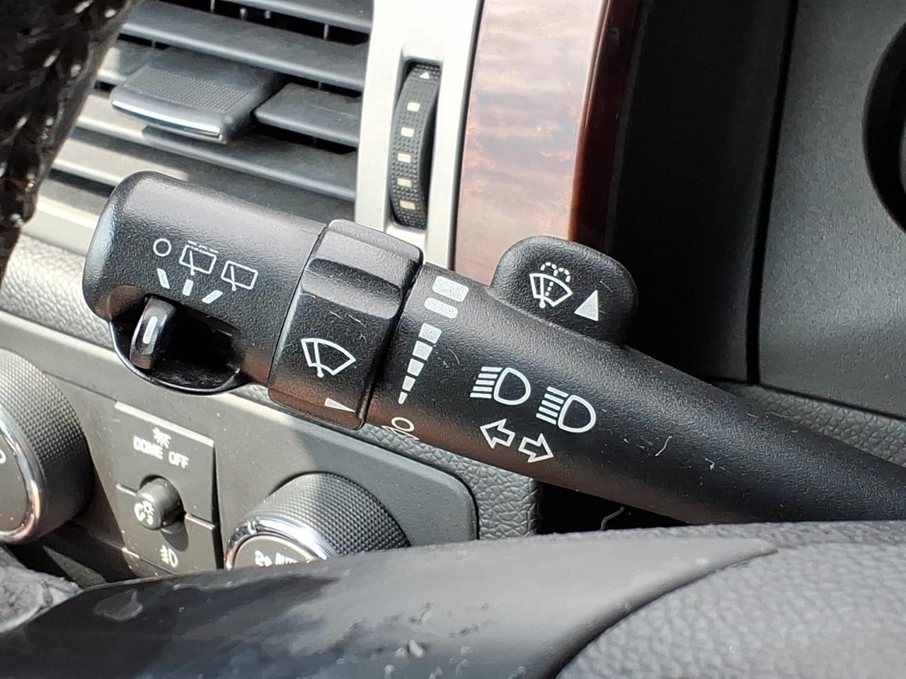 Chevrolet Suburban  2010