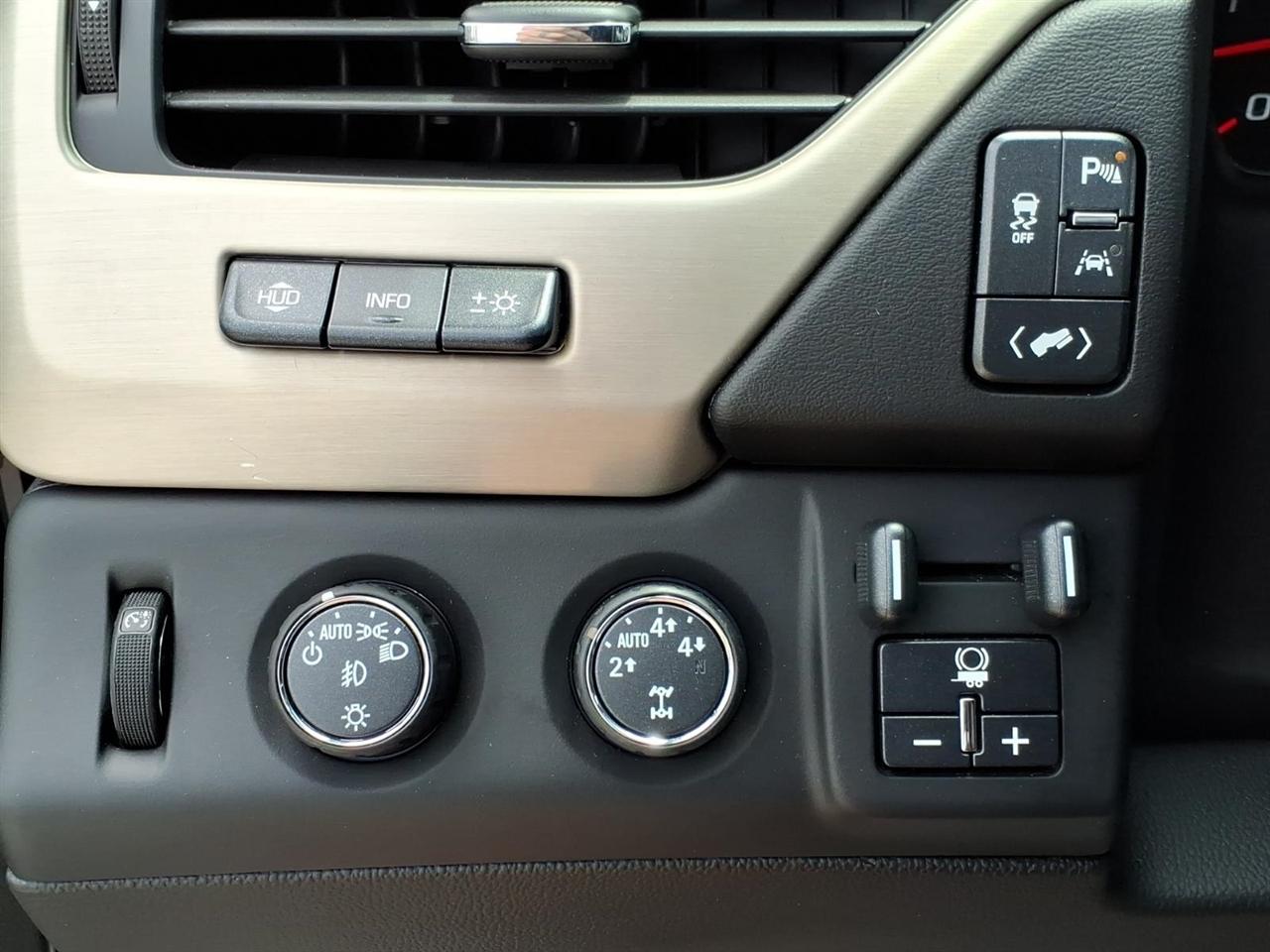 GMC Yukon  2016