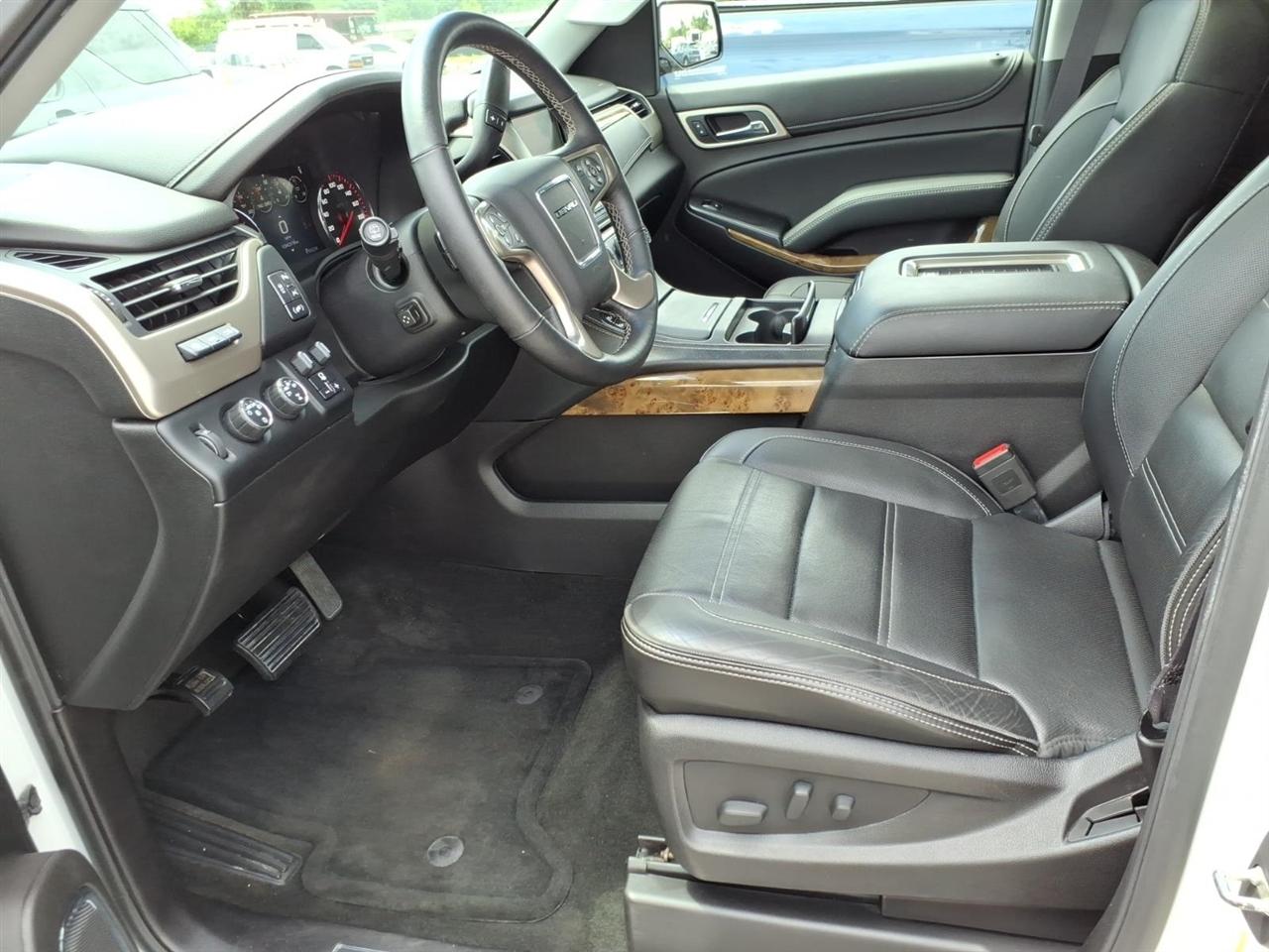 GMC Yukon  2016
