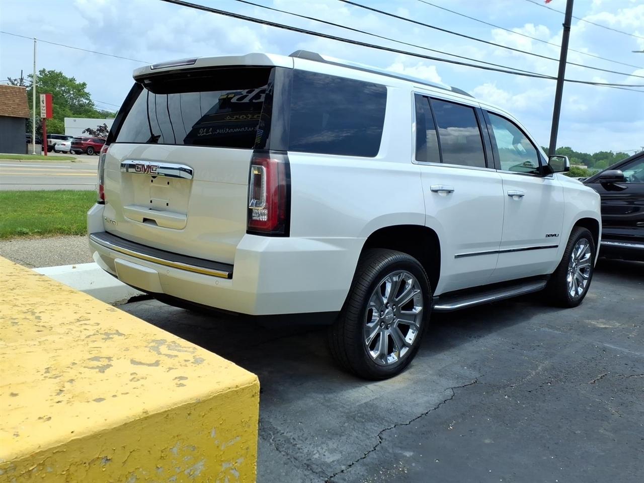 GMC Yukon  2016