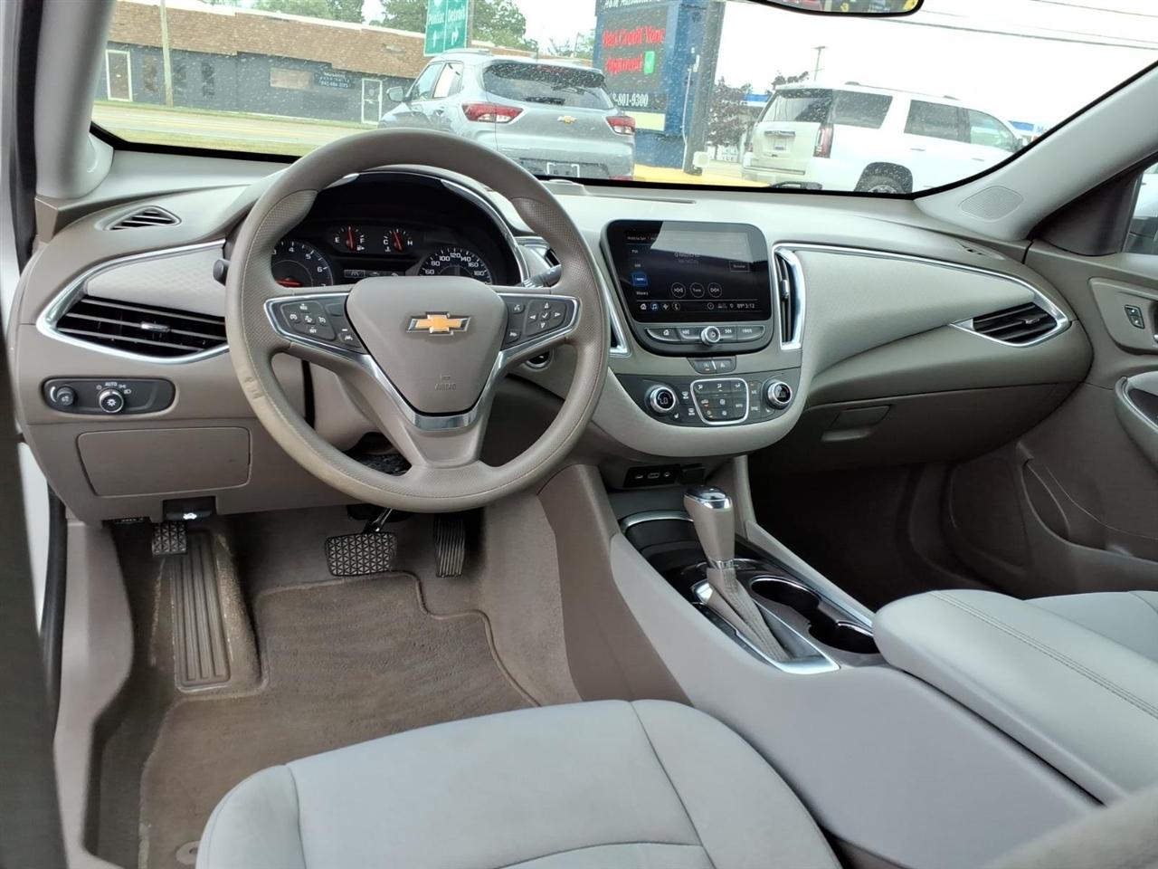Chevrolet Malibu  2020