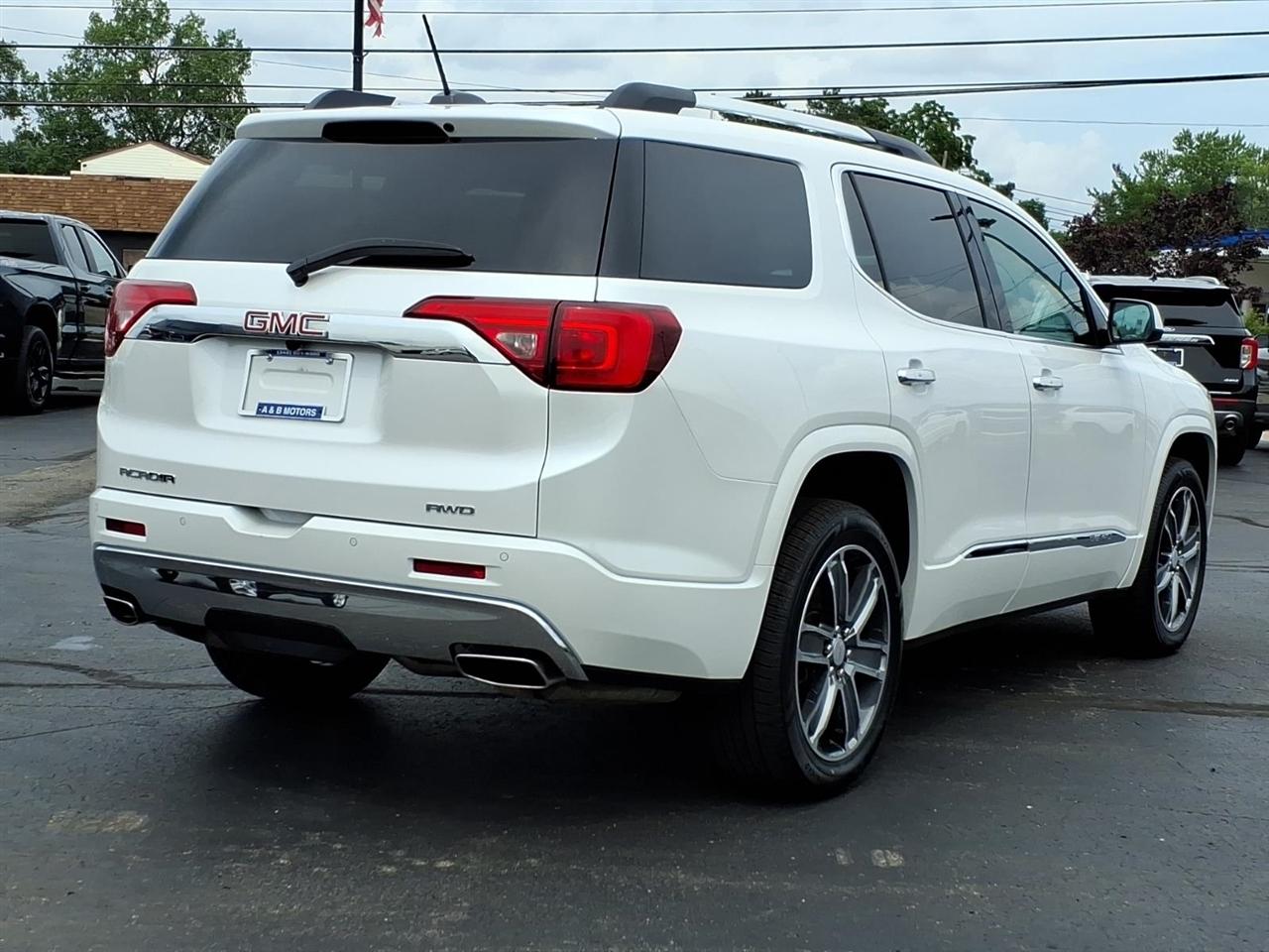GMC Acadia  2018