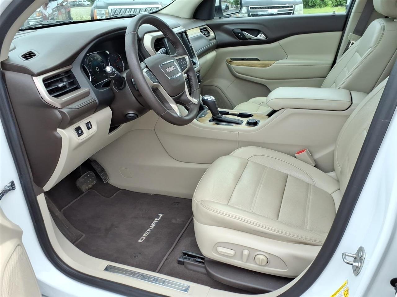 GMC Acadia  2018