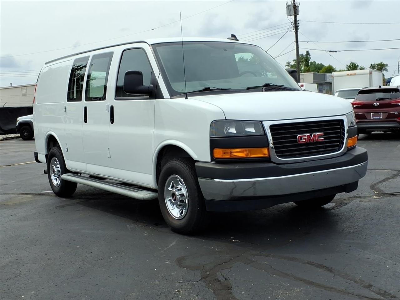 GMC Savana Cargo Van  2024