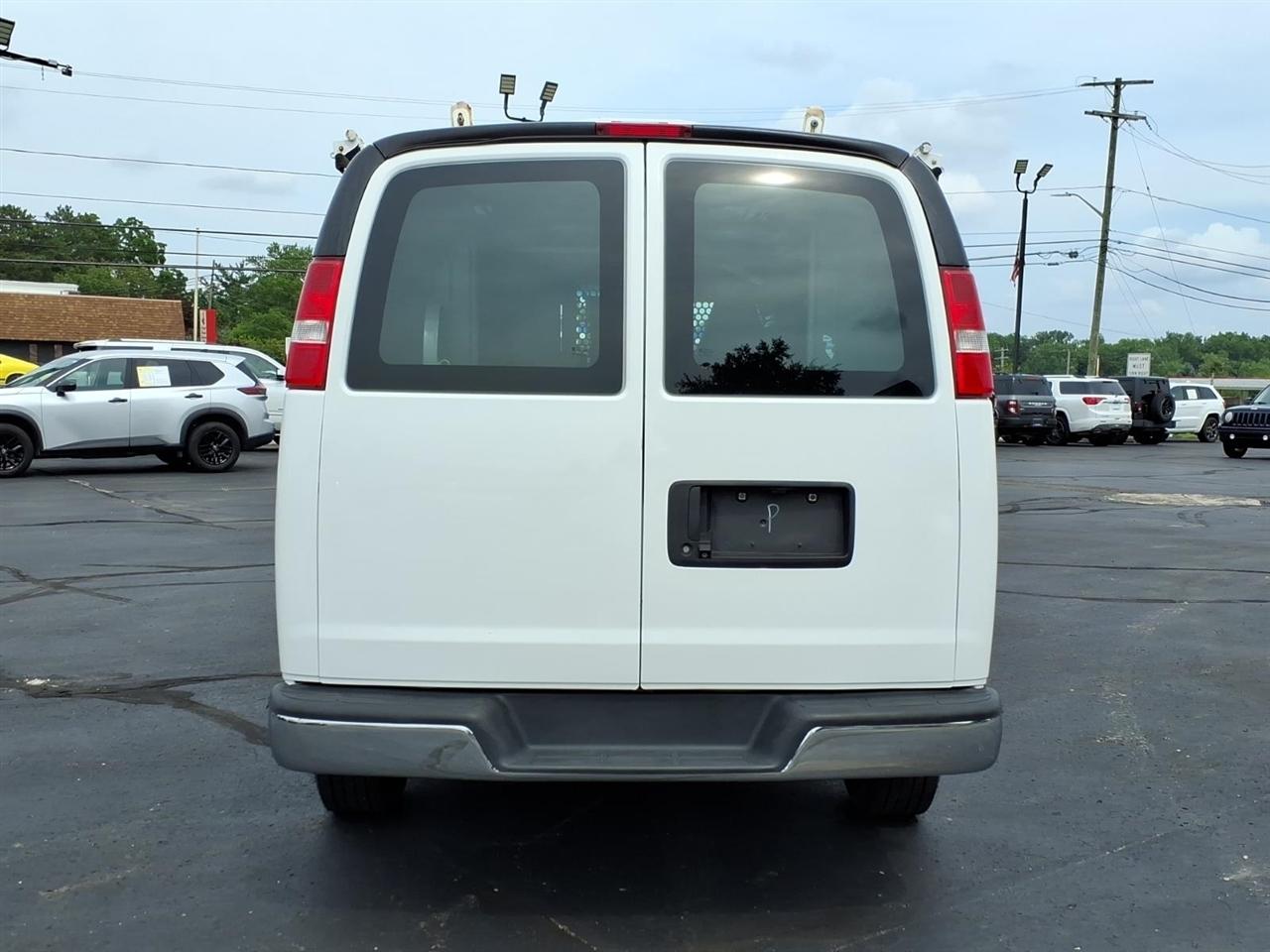 Chevrolet Express Cargo Van  2020