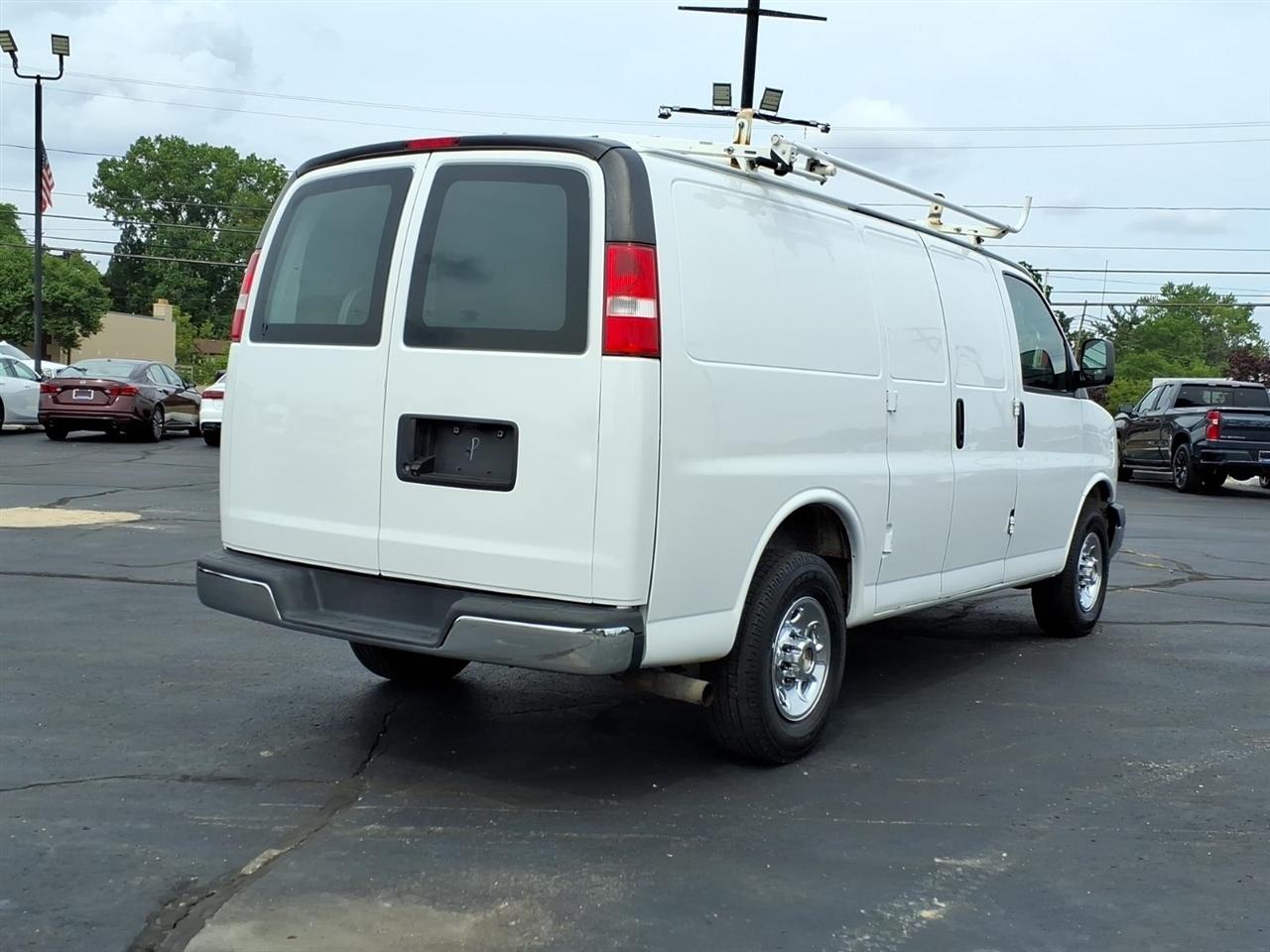 Chevrolet Express Cargo Van  2020