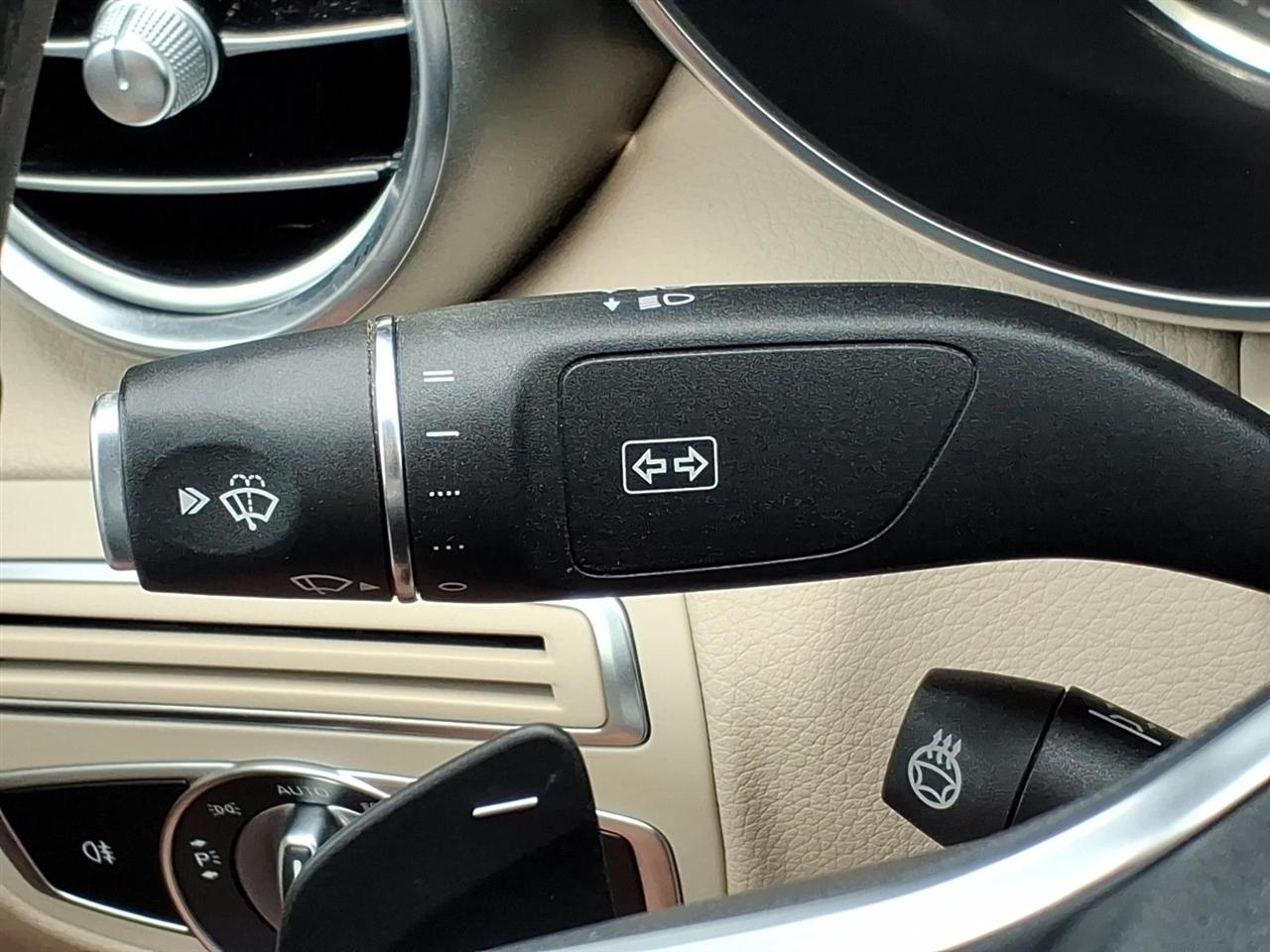 Mercedes-Benz C-Class  2020