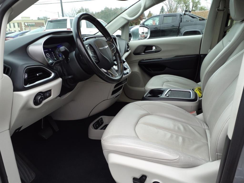 Chrysler Pacifica  2021