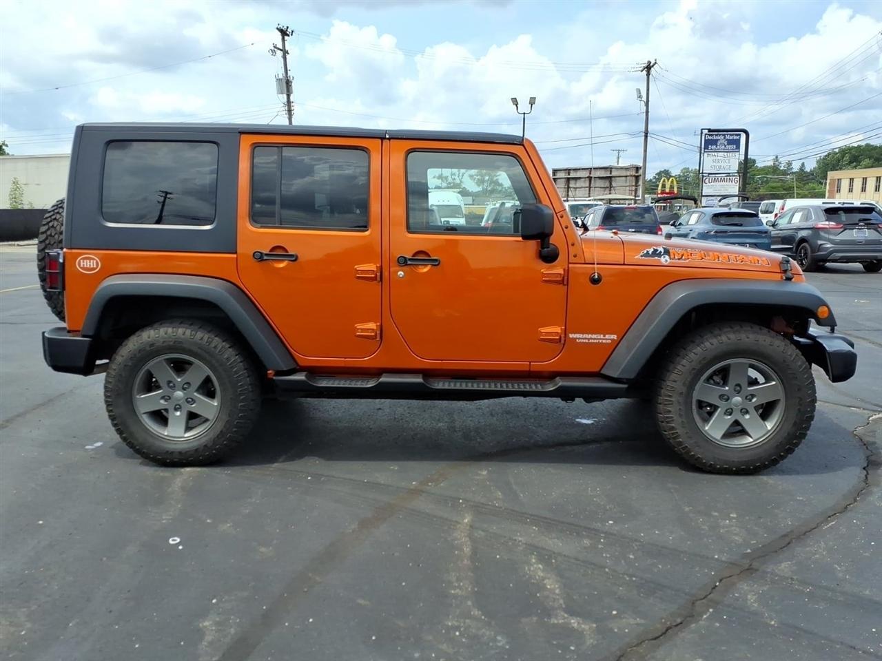 Jeep Wrangler Unlimited  2010