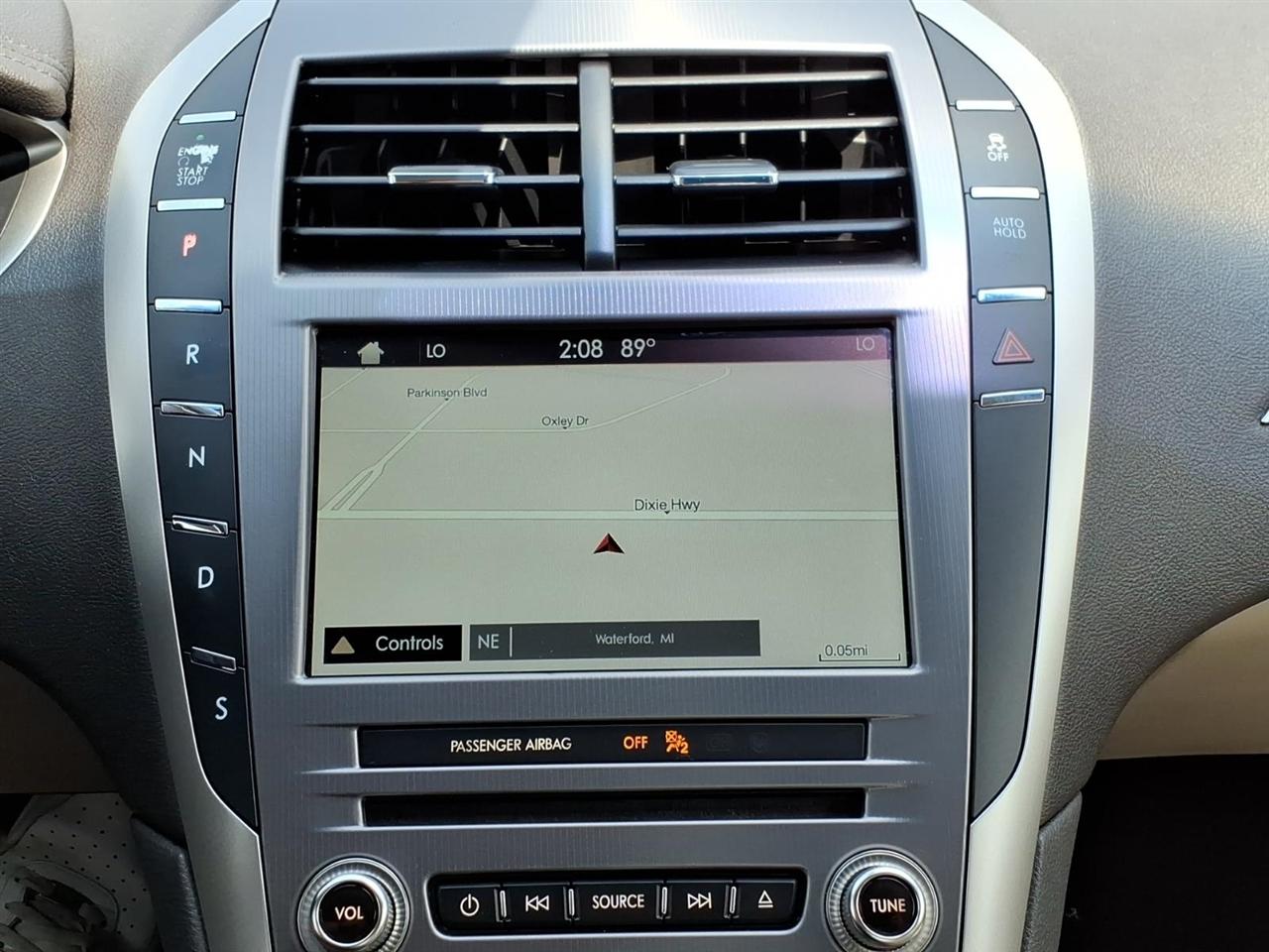 Lincoln MKZ  2017