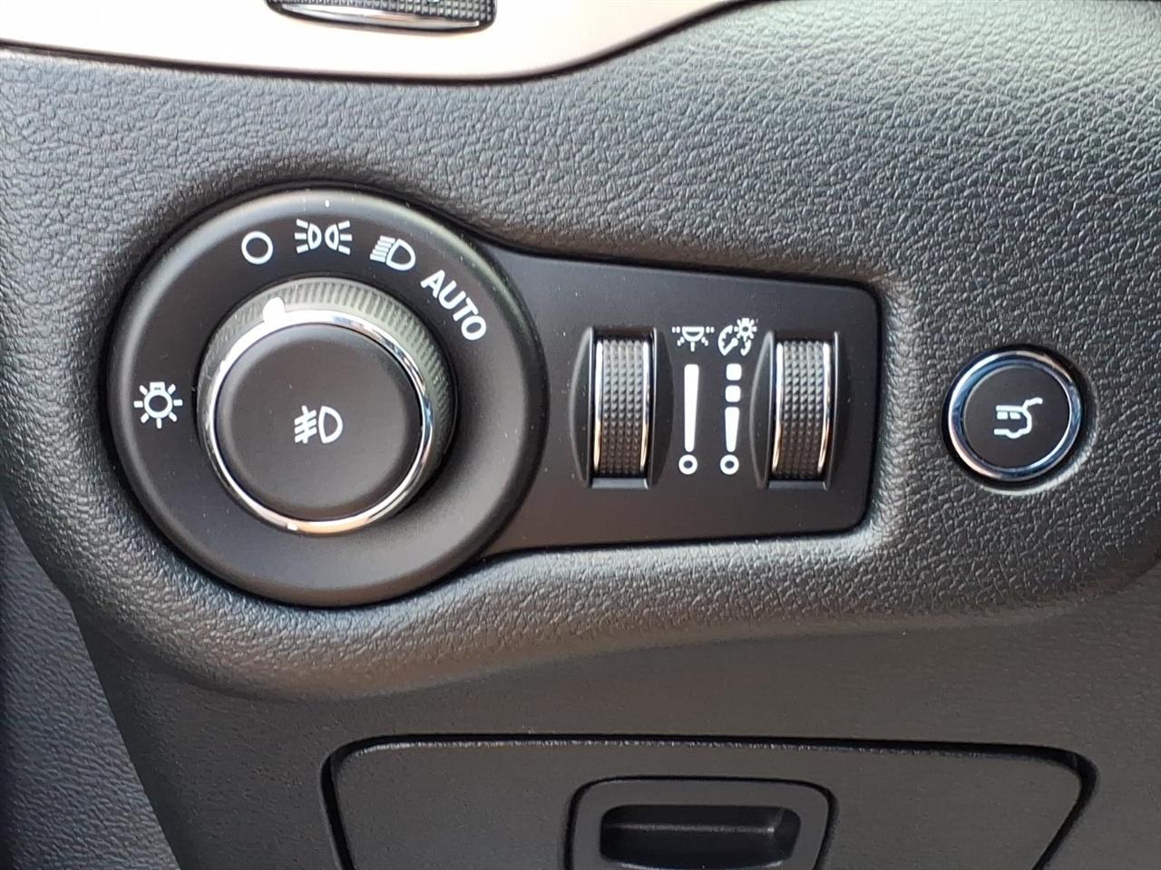 Jeep Cherokee  2015