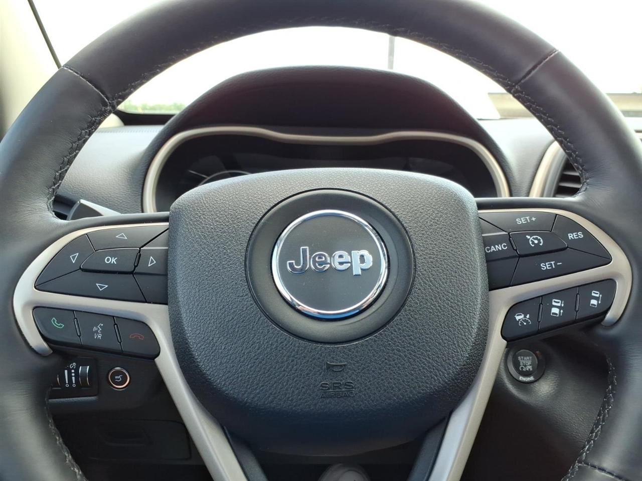 Jeep Cherokee  2015