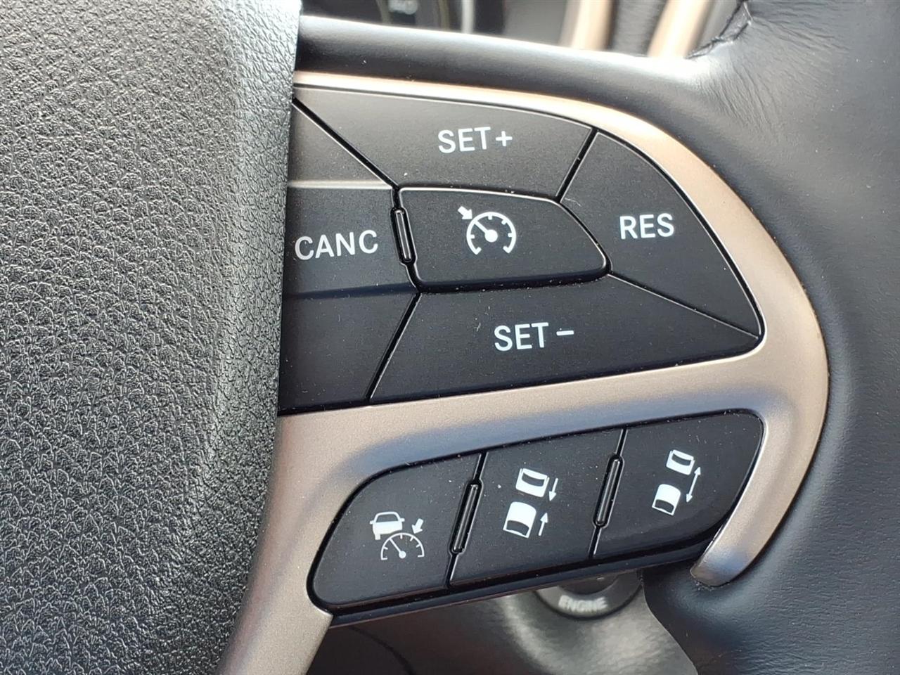 Jeep Cherokee  2015