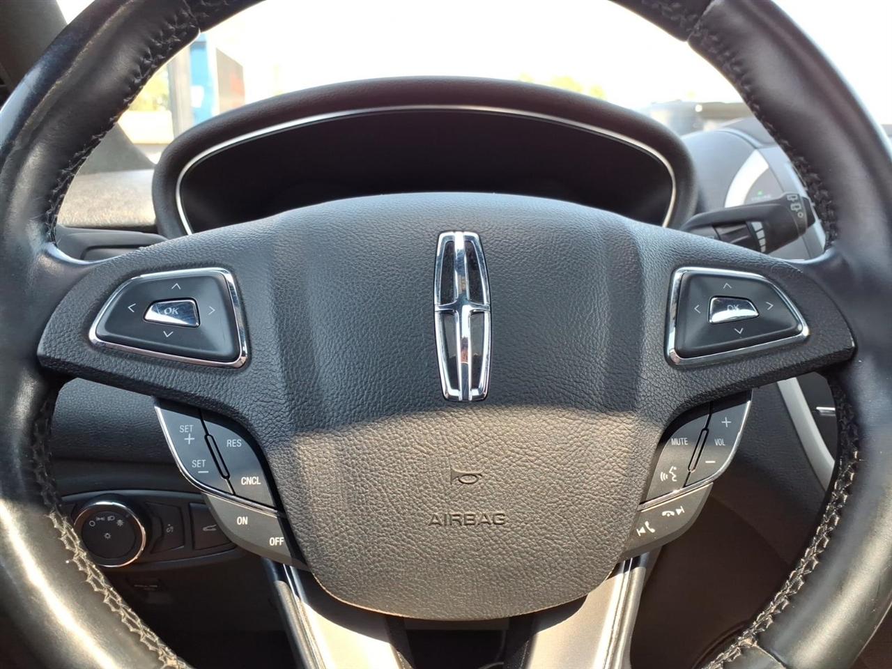 Lincoln MKC  2017