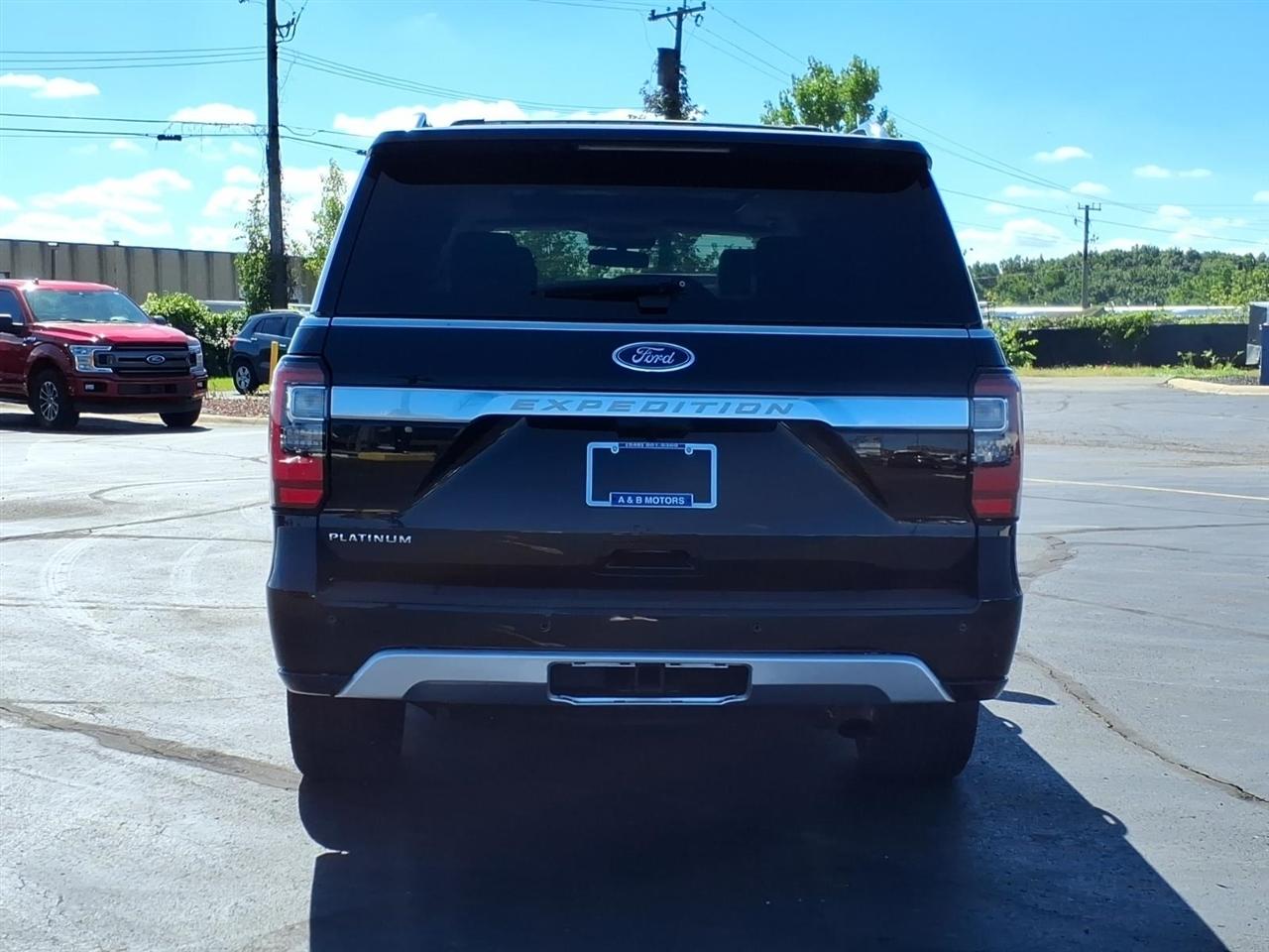 Ford Expedition  2020