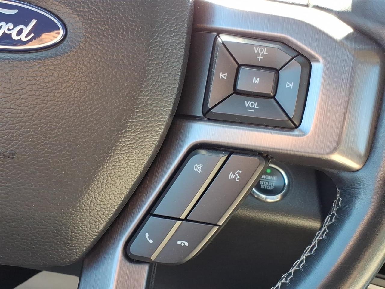 Ford Expedition  2020