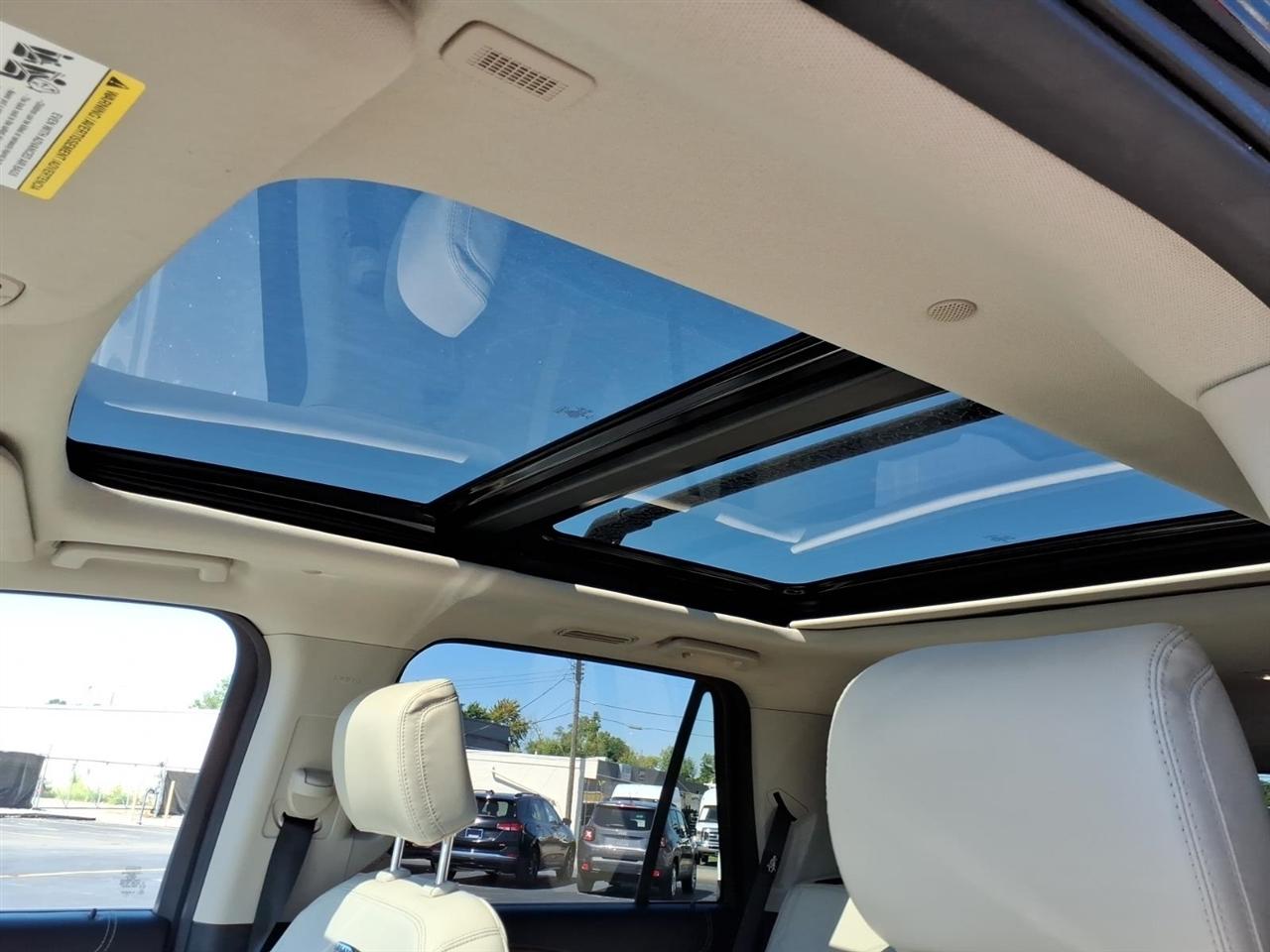 Ford Expedition  2020