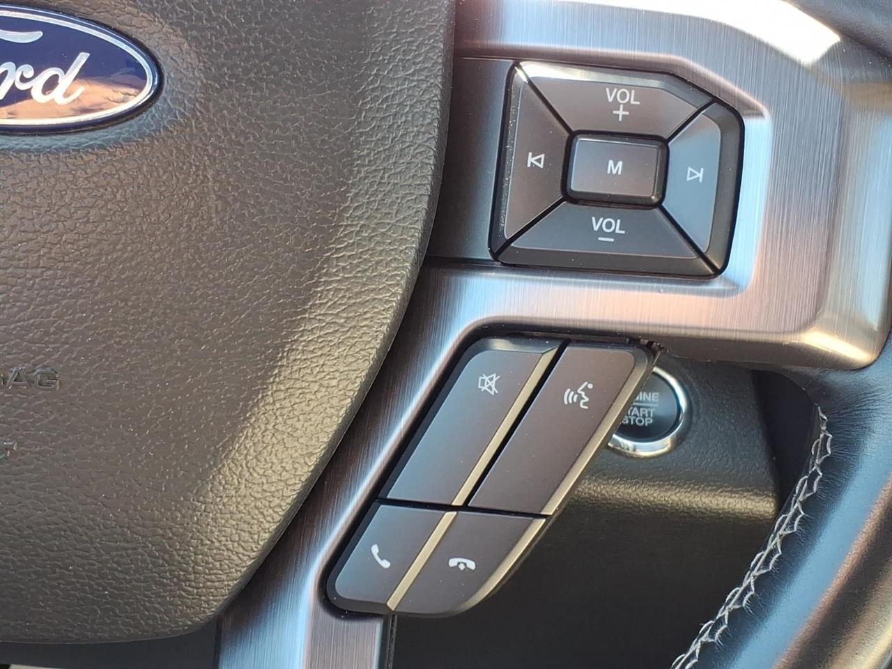 Ford Expedition  2020