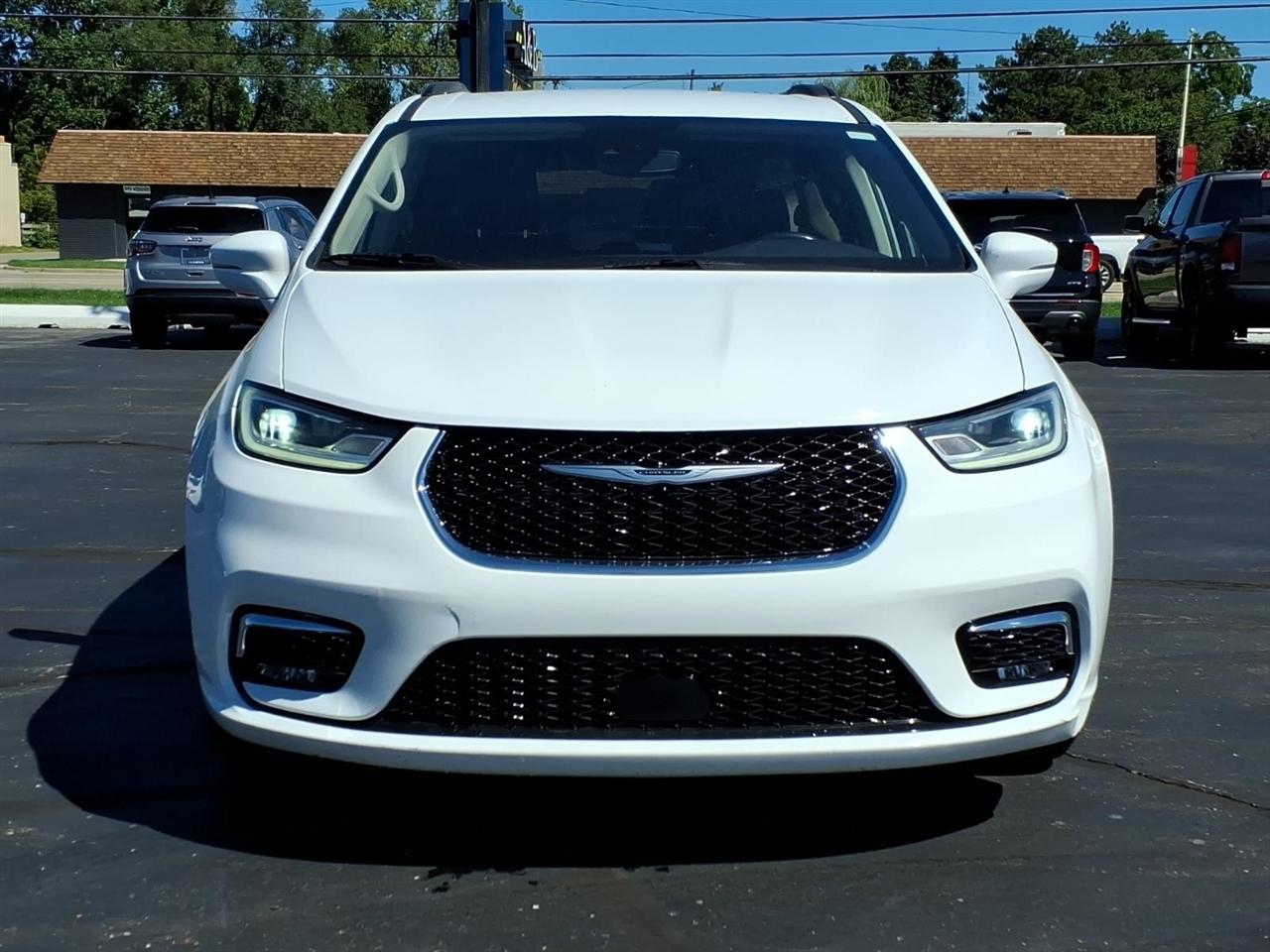 Chrysler Pacifica  2022