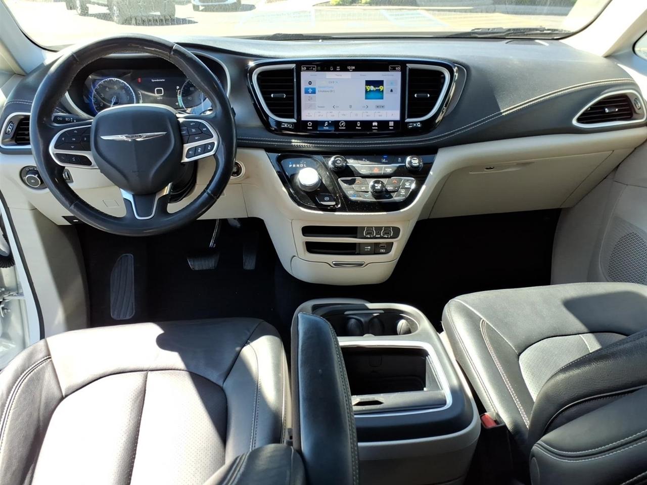 Chrysler Pacifica  2022