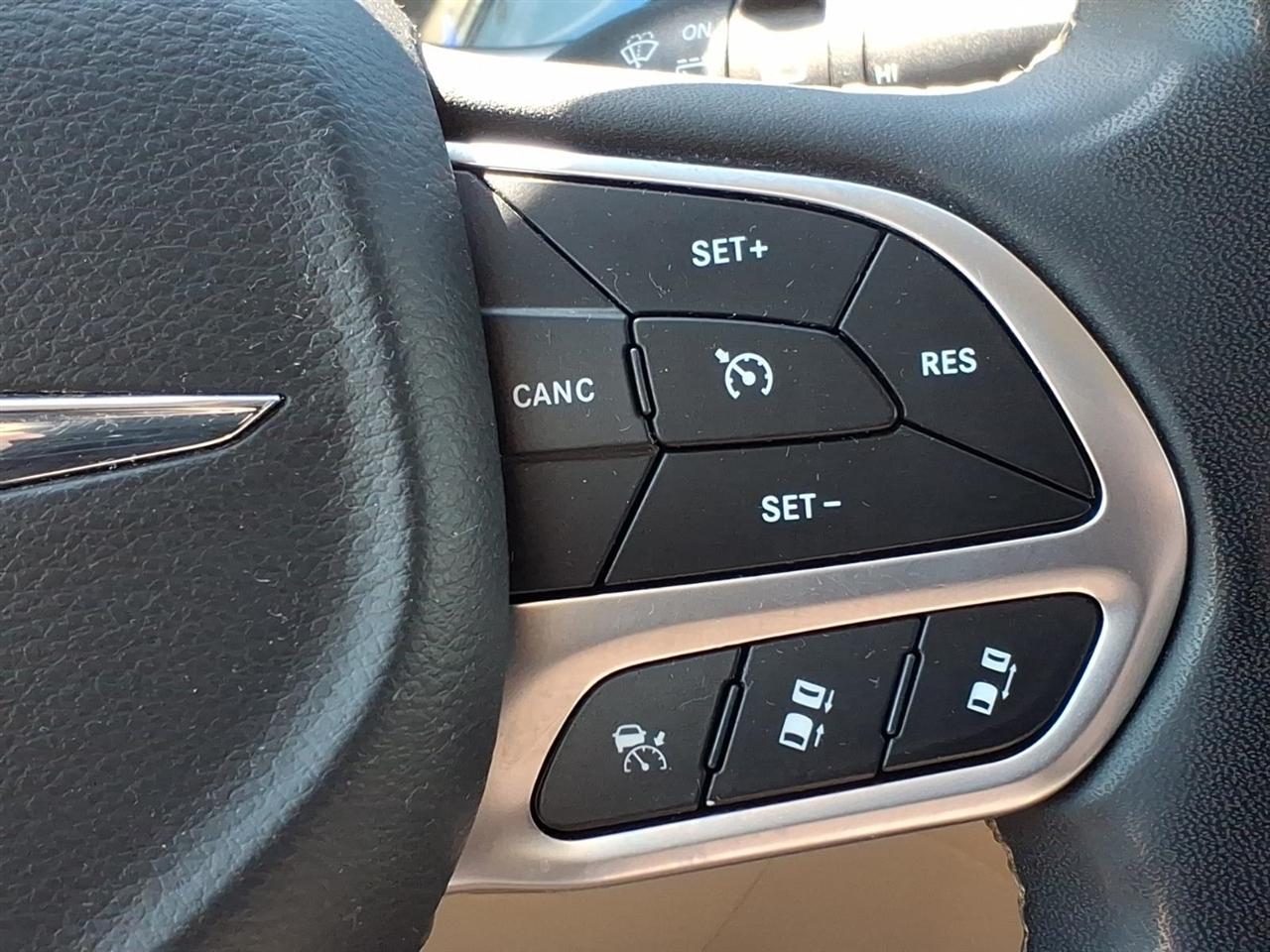 Chrysler Pacifica  2022