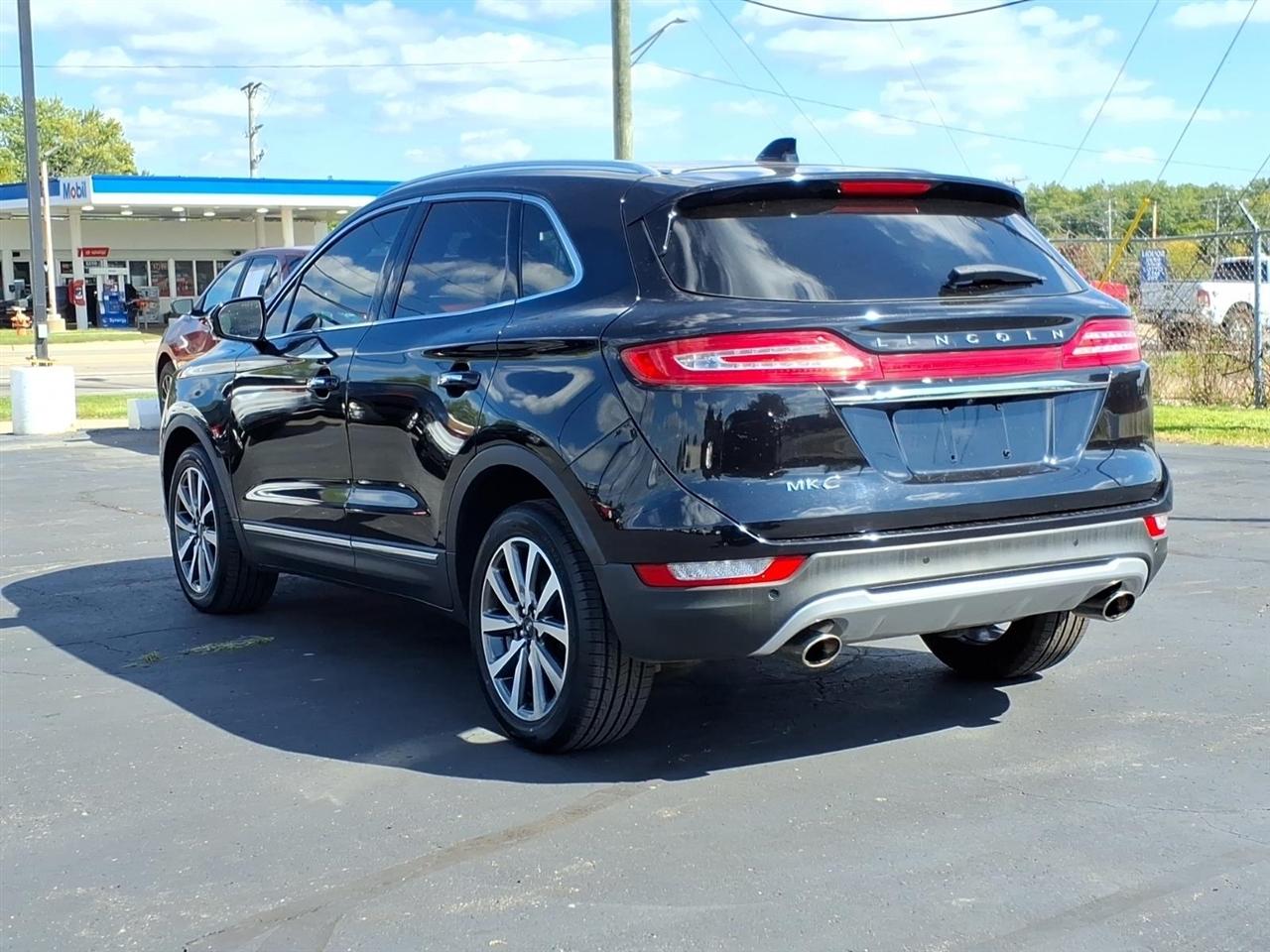 Lincoln MKC  2019