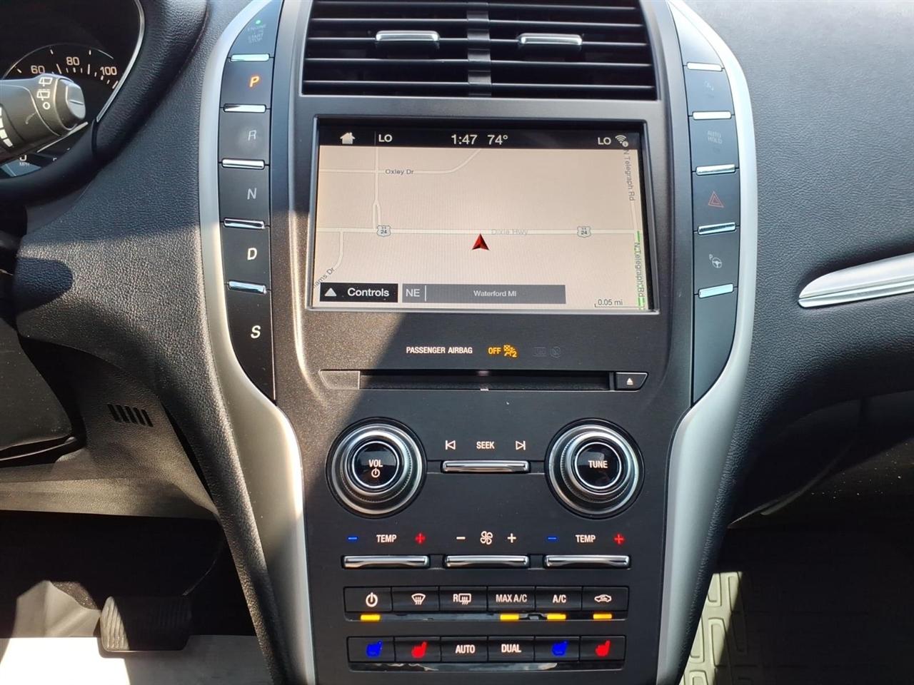 Lincoln MKC  2019