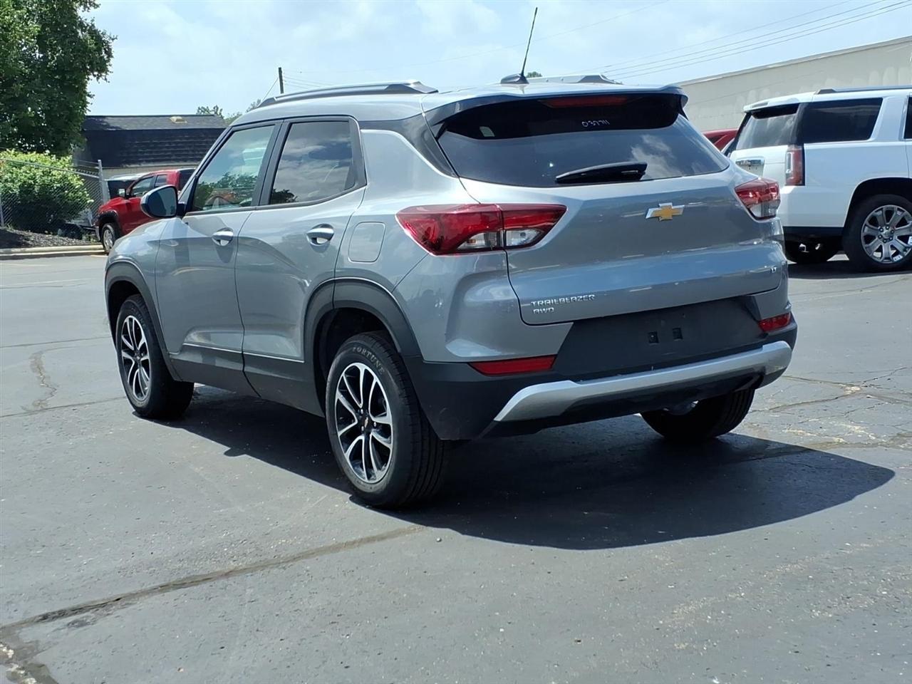 Chevrolet Trailblazer photo 3