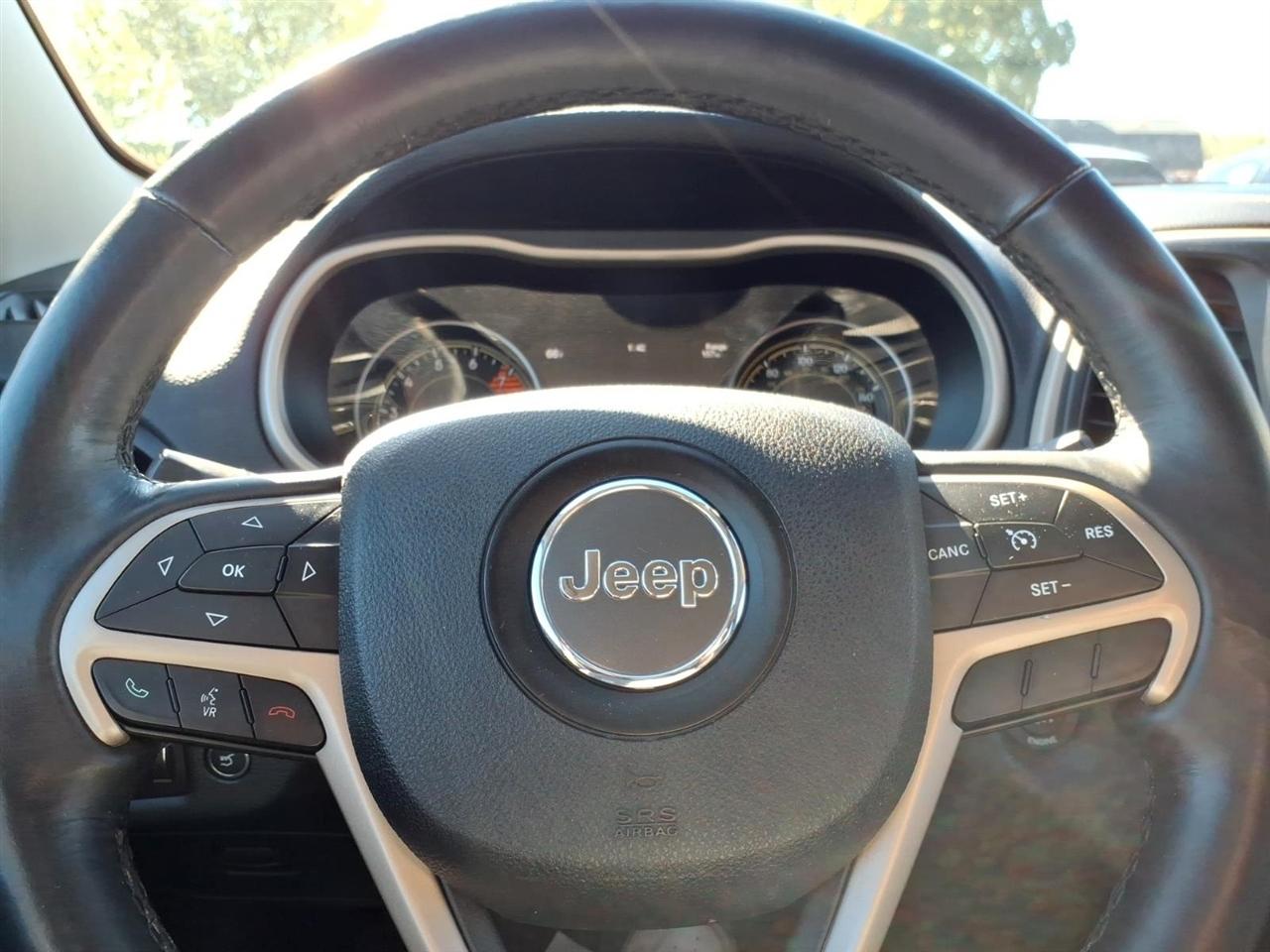 Jeep Cherokee  2016