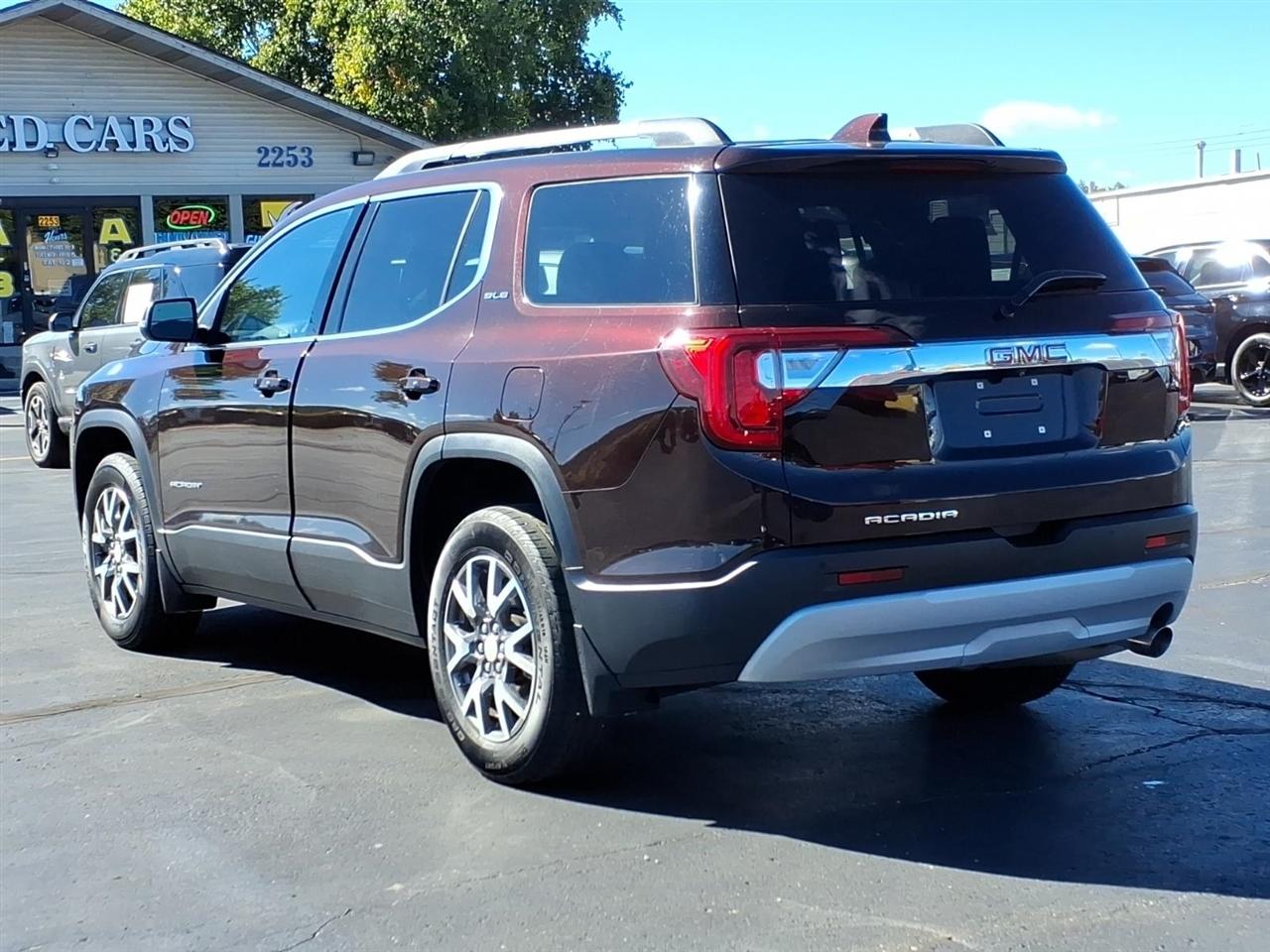 GMC Acadia  2021