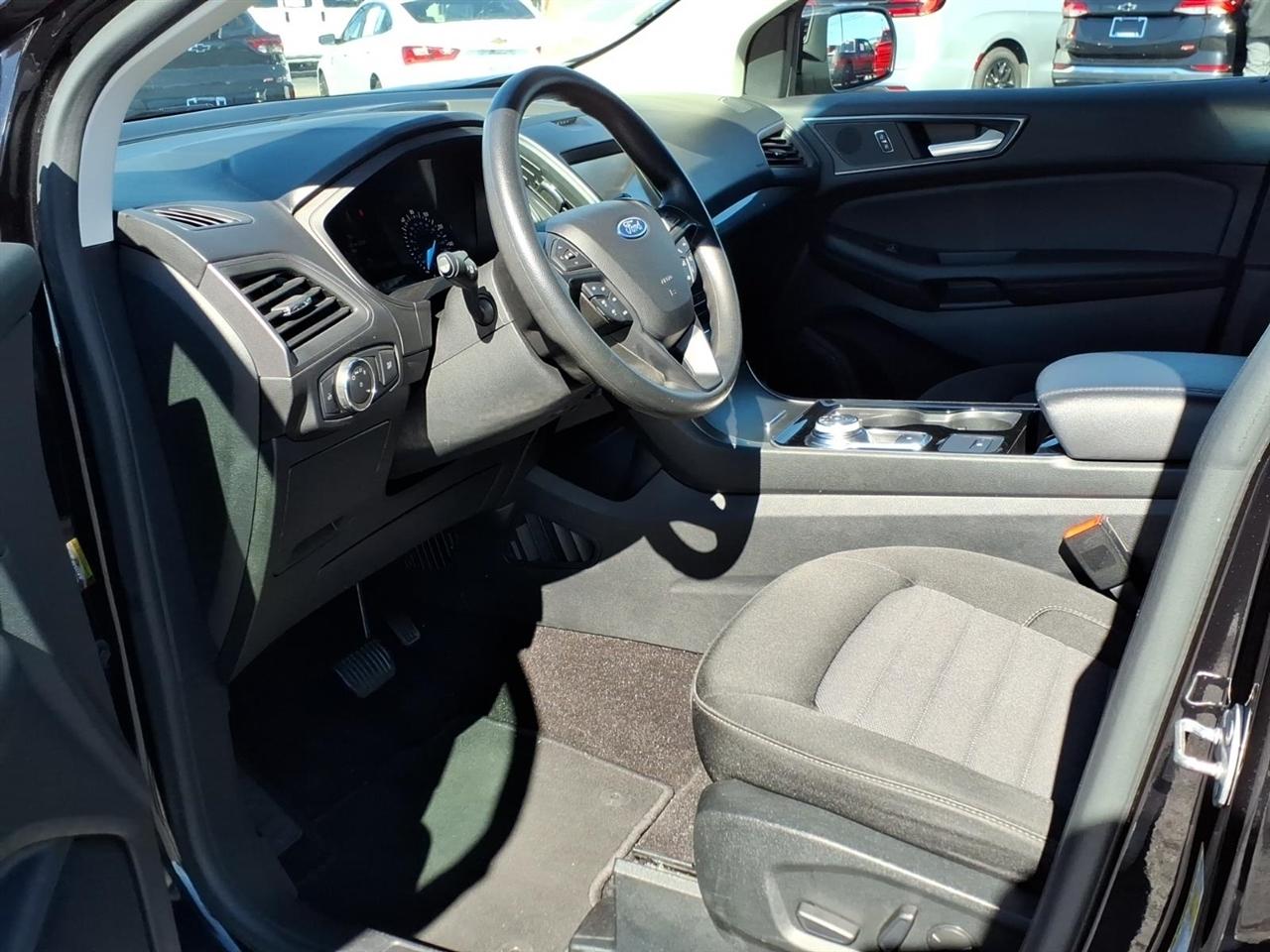 Ford Edge photo 10