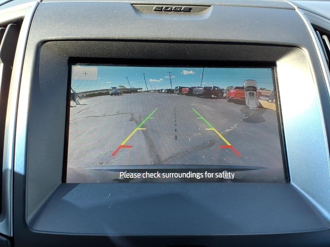 Ford Edge photo 17