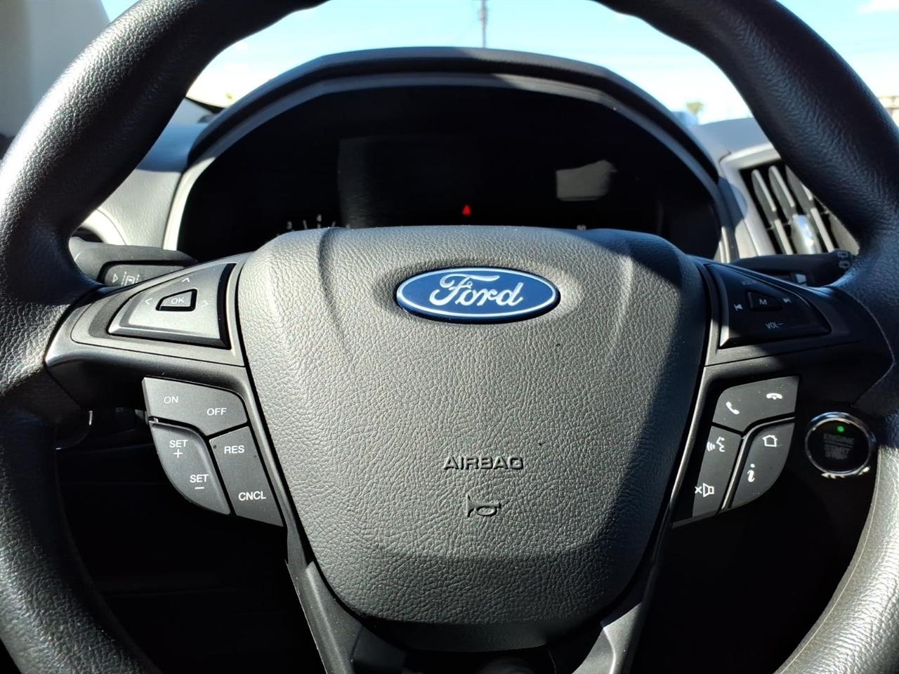 Ford Edge photo 19