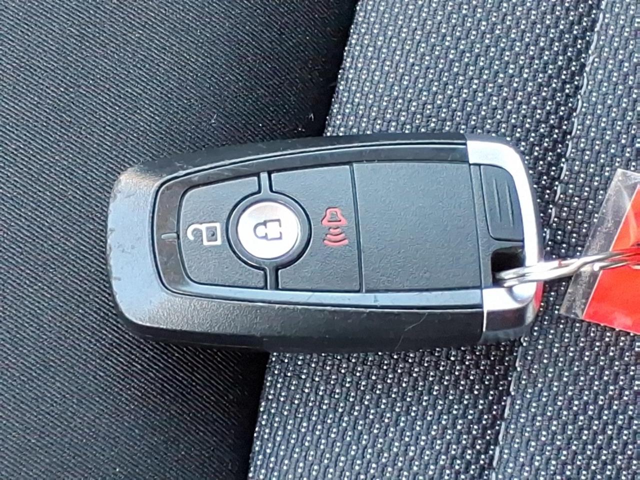Ford Edge photo 25