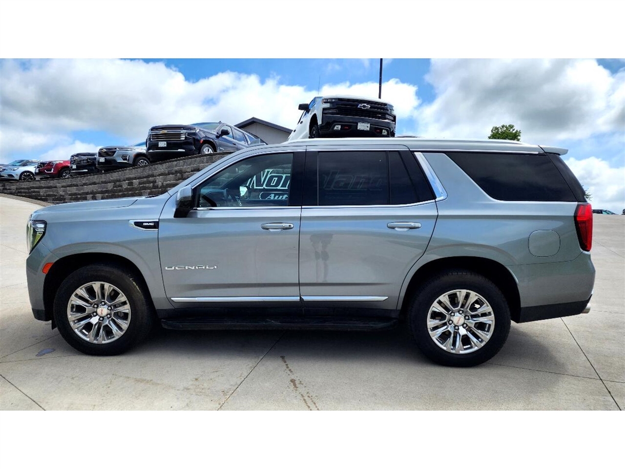 GMC Yukon 4WD 4dr Denali 2023 GMC Yukon 4WD 4dr Denali 2023