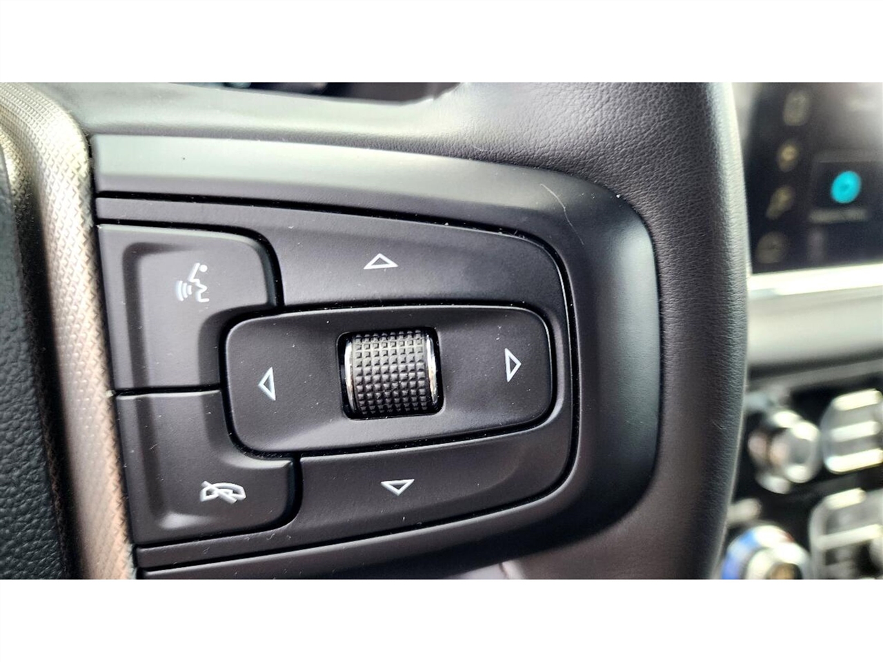 GMC Yukon 4WD 4dr Denali 2023 GMC Yukon 4WD 4dr Denali 2023