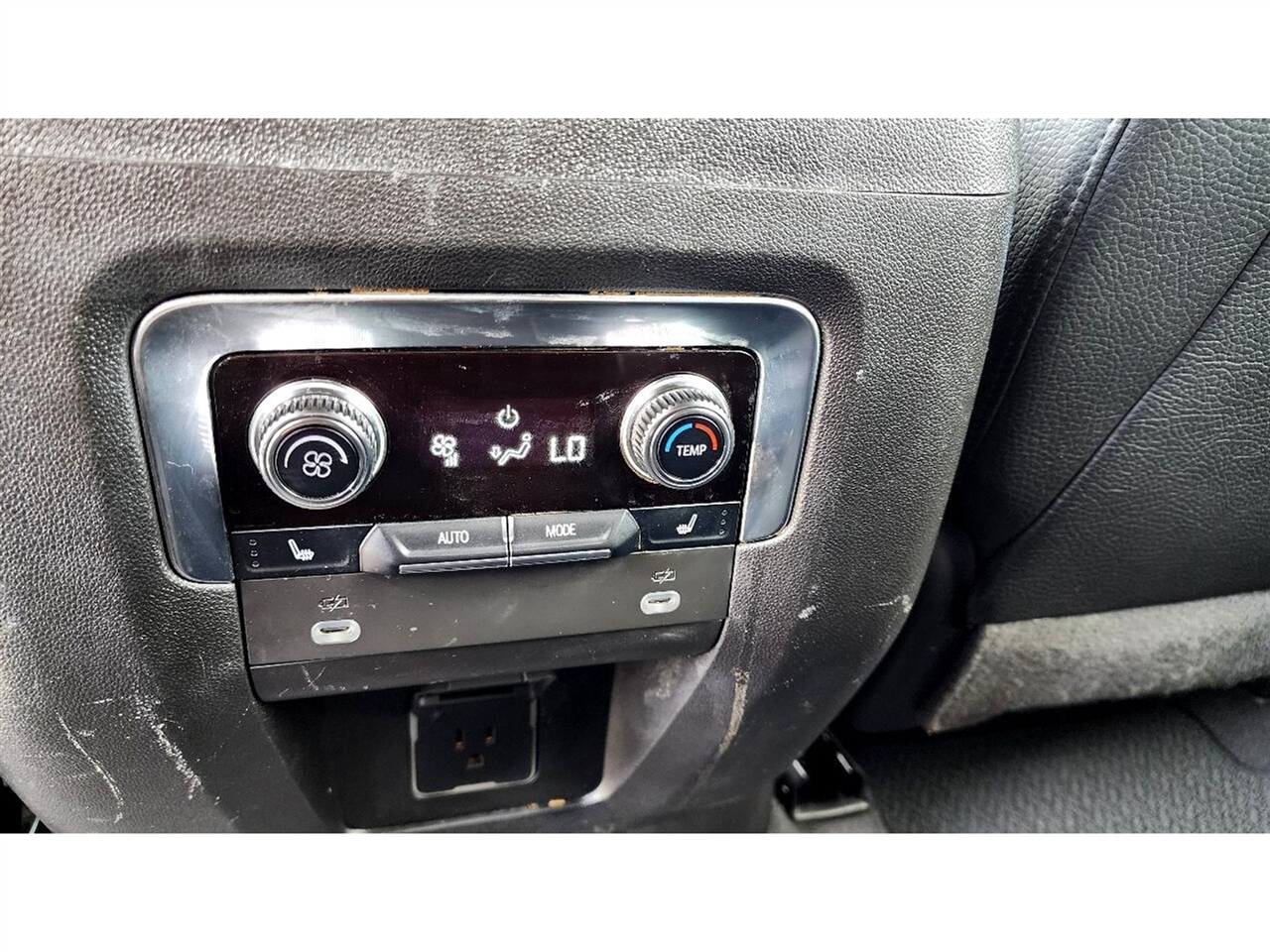 GMC Yukon 4WD 4dr Denali 2023 GMC Yukon 4WD 4dr Denali 2023