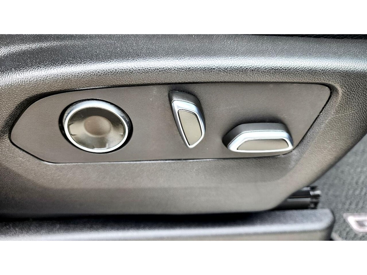 GMC Yukon 4WD 4dr Denali 2023 GMC Yukon 4WD 4dr Denali 2023