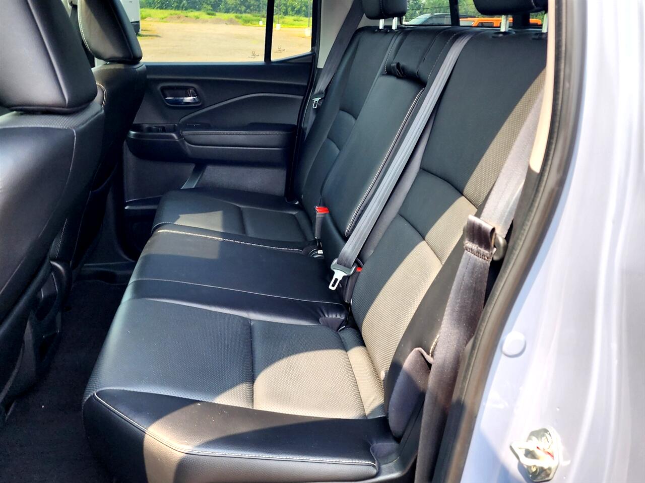 Honda Ridgeline 4WD Crew Cab RTL w/Leather 2023 Honda Ridgeline 4WD Crew Cab RTL w/Leather 2023