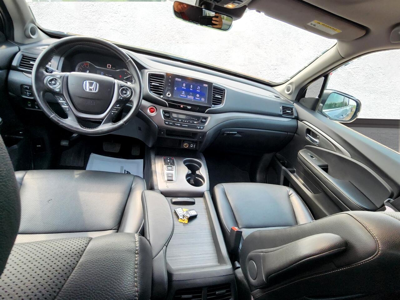 Honda Ridgeline 4WD Crew Cab RTL w/Leather 2023 Honda Ridgeline 4WD Crew Cab RTL w/Leather 2023